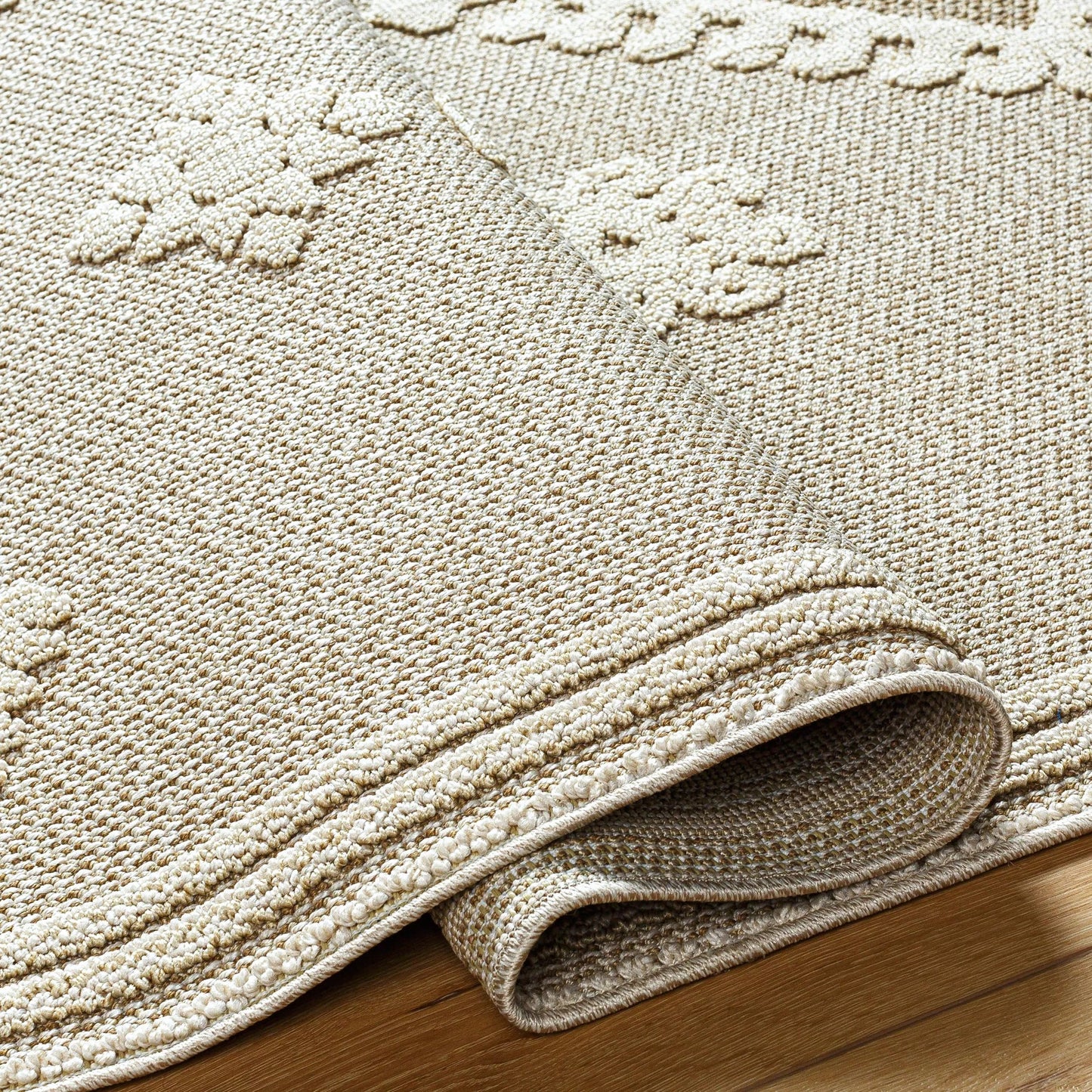 004 SI-1948937,SI-1948938,SI-1948939 | Closeup | Rockport Machine Woven Rug by Livabliss in ivory, tan. Made from 100% polypropylene in a modern style.