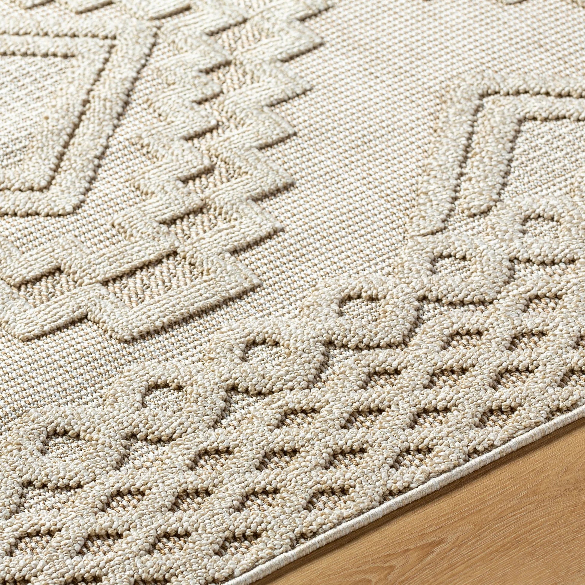 Rockport Rug - 32958 by Livabliss. Made from 100% polypropylene in a unique style.