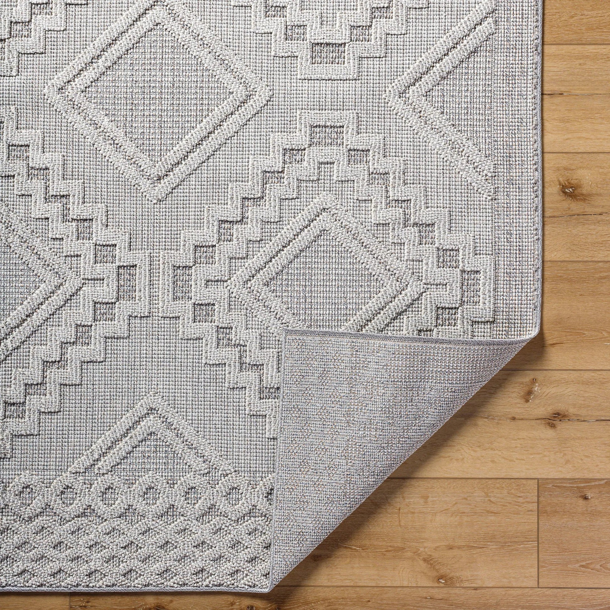 Rockport Rug - 32958 by Livabliss. Made from 100% polypropylene in a unique style.