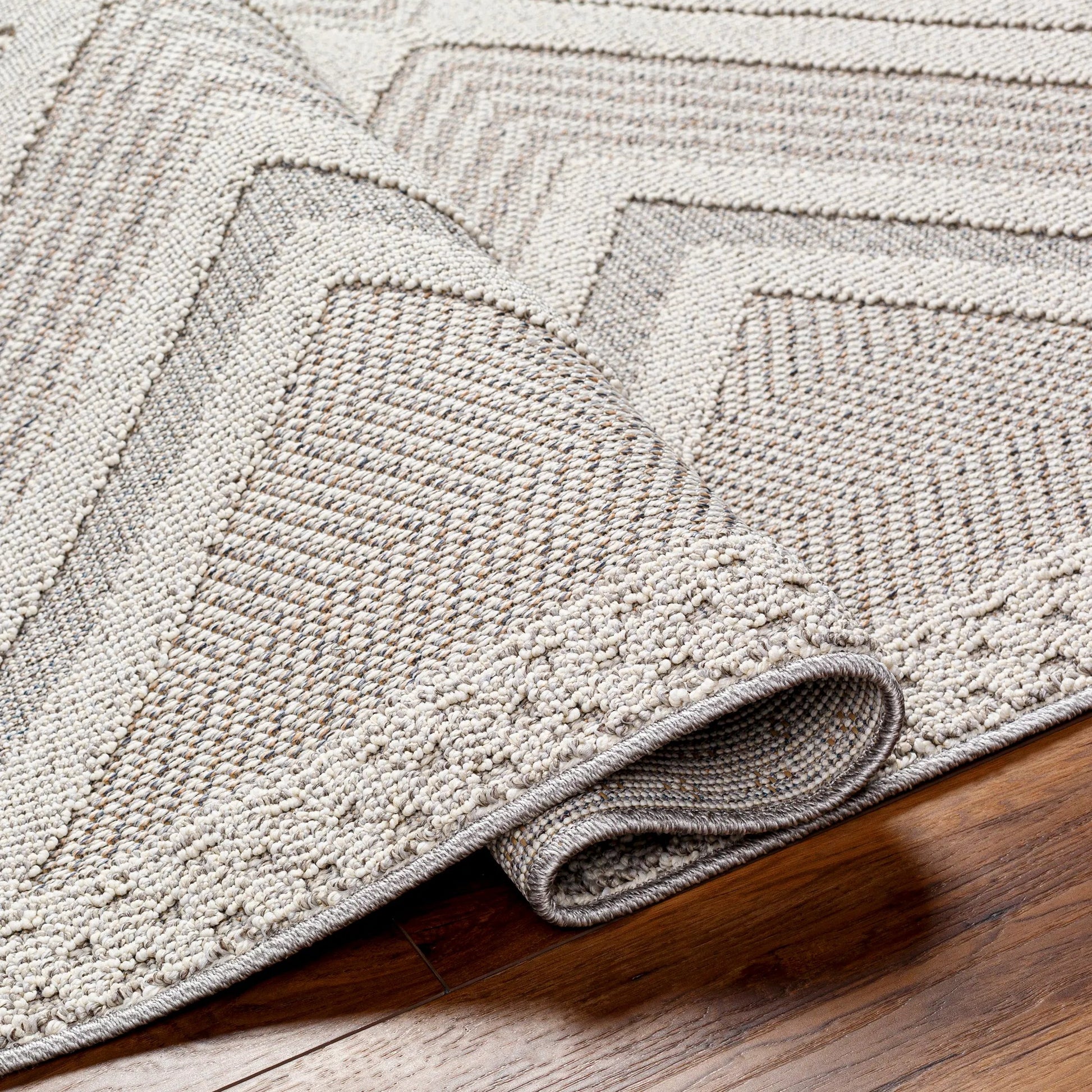 Rockport Rug - 32960 by Livabliss. Made from 100% polypropylene in a unique style.