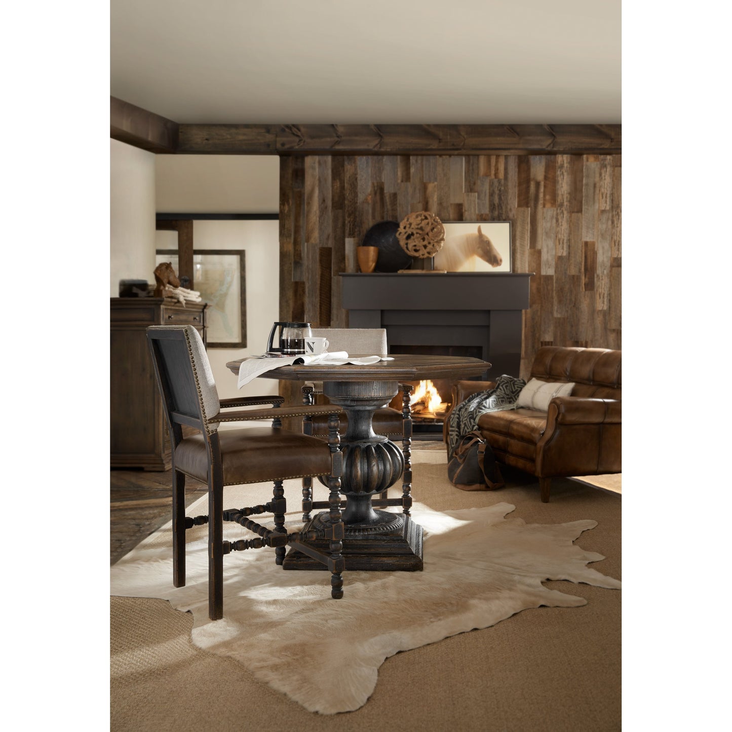 006 SI-1748729 | Lifestyle | Comfort Counter Stool by Hooker Furniture in brown and anthracite black. Made from fabric, leather in a traditional style.