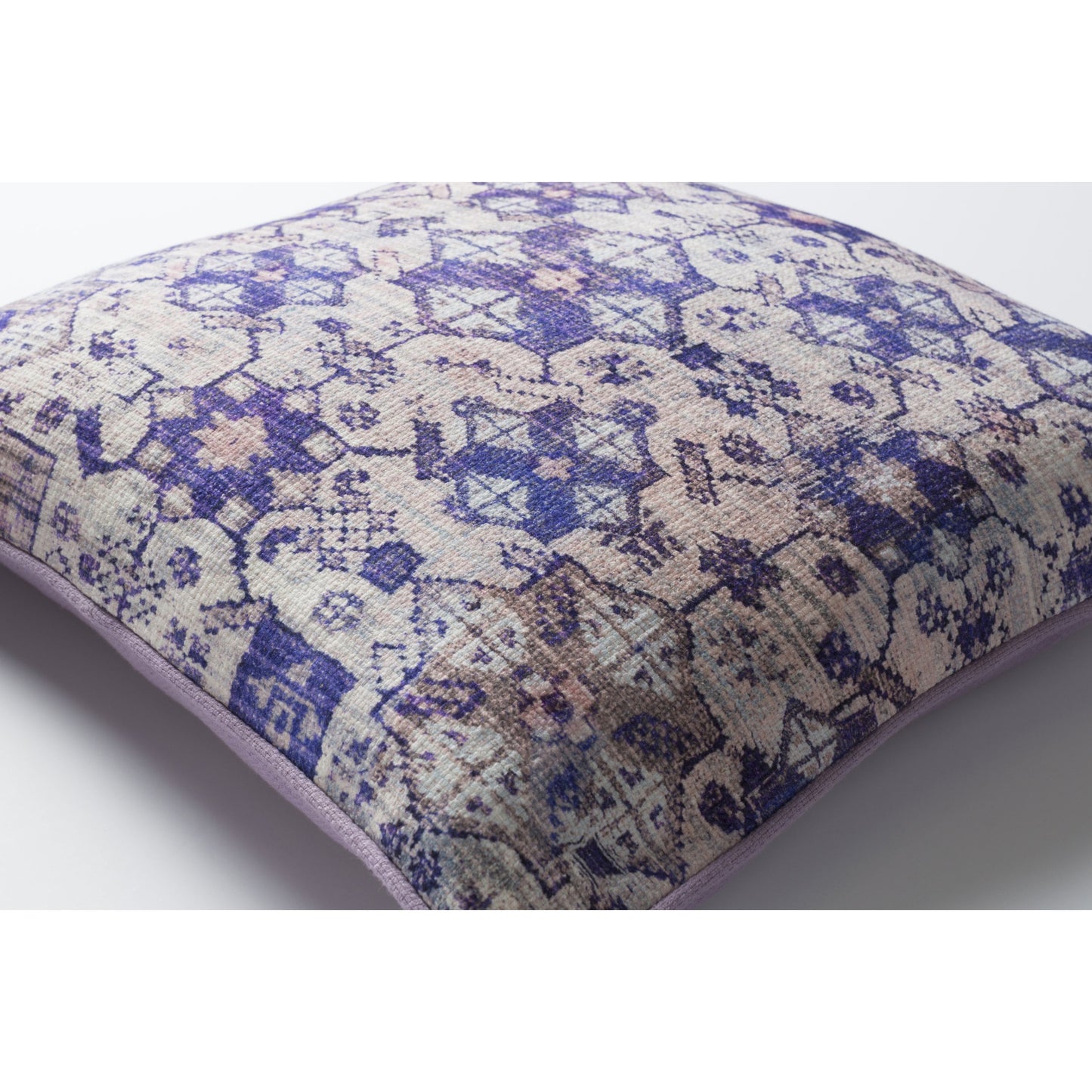 110 S-229550,S-229551,S-229552,S-229553 | Closeup | Roxana Indoor/Outdoor Pillow by Surya. Made from 100% cotton in a cottage & farmhouse style.
