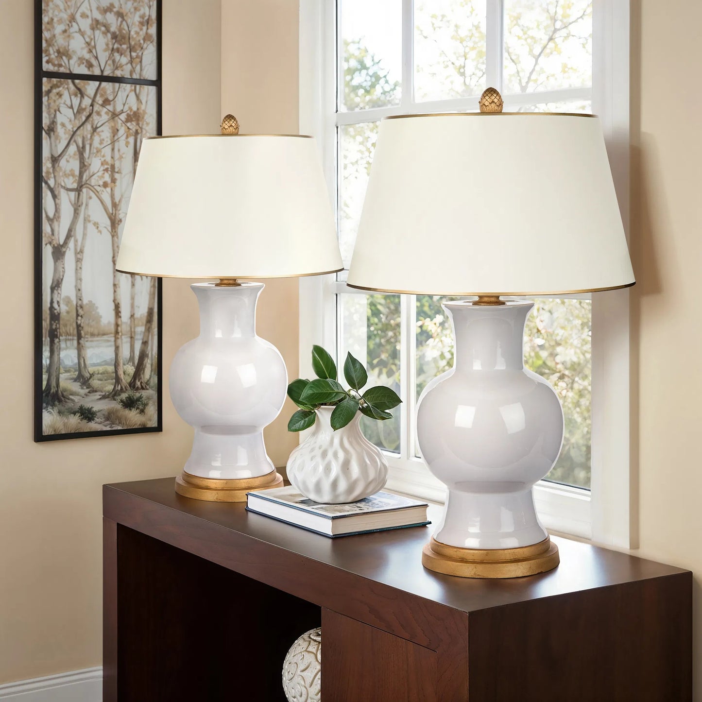 002 SI-2334123 | Lifestyle | Juliette Lavender Lamp by Bradburn Home. Made from ceramic in a modern style.