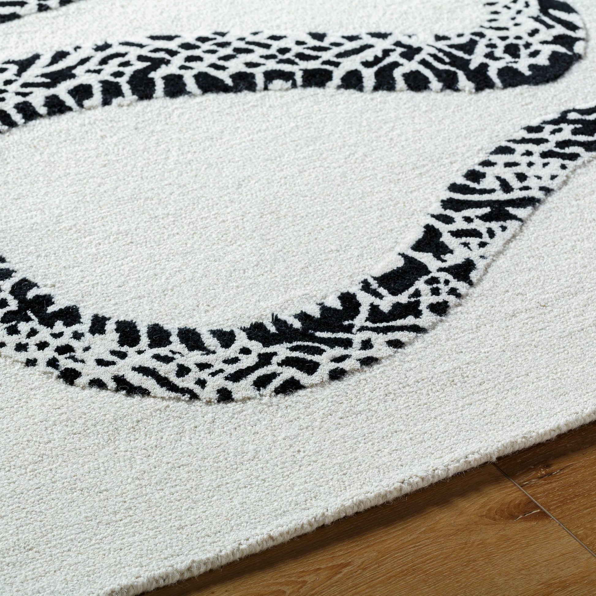 Rize Rug - 488542 by Livabliss in ivory, midnight black. Made from face: 100% wool, warp: 100% cotton in a unique style.