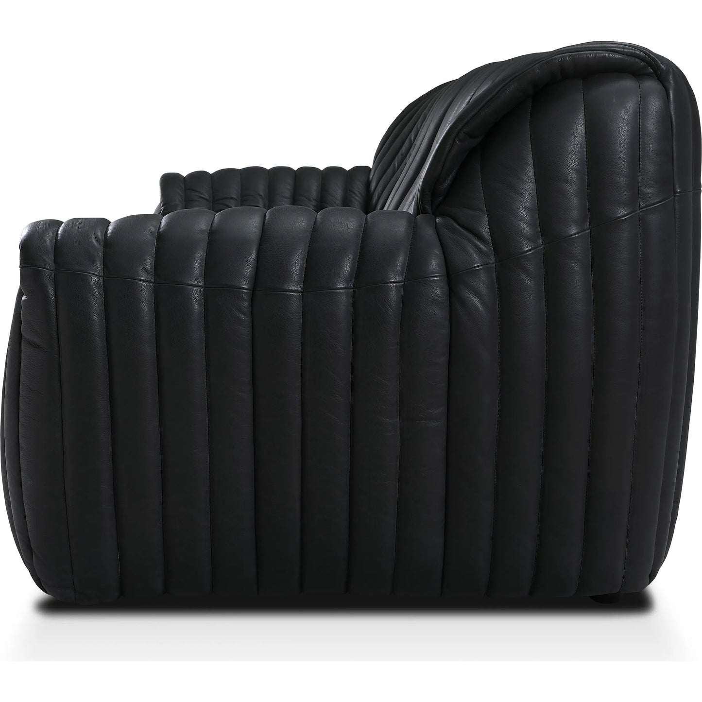 004 SI-2448956 | Additional Silo | Skipper Sofa by Zentique in volcanic black leather. Made from top grain leather in a traditional style.