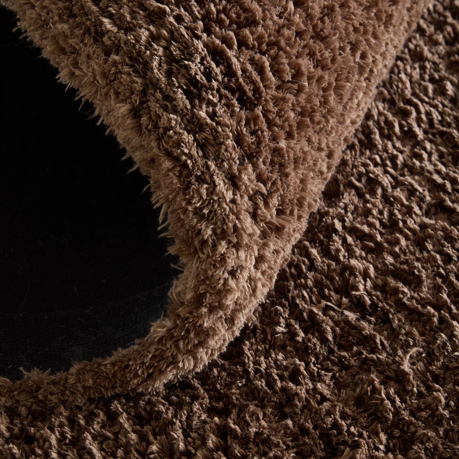Tula TLA8A98F Rug by Feizy. Made from polyester in a unique style.