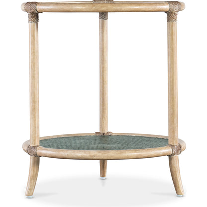 Retreat Raffia End Table by Hooker Furniture. Made from maple veneers, engineered raffia, rope, tempered glass in a cottage & farmhouse style.