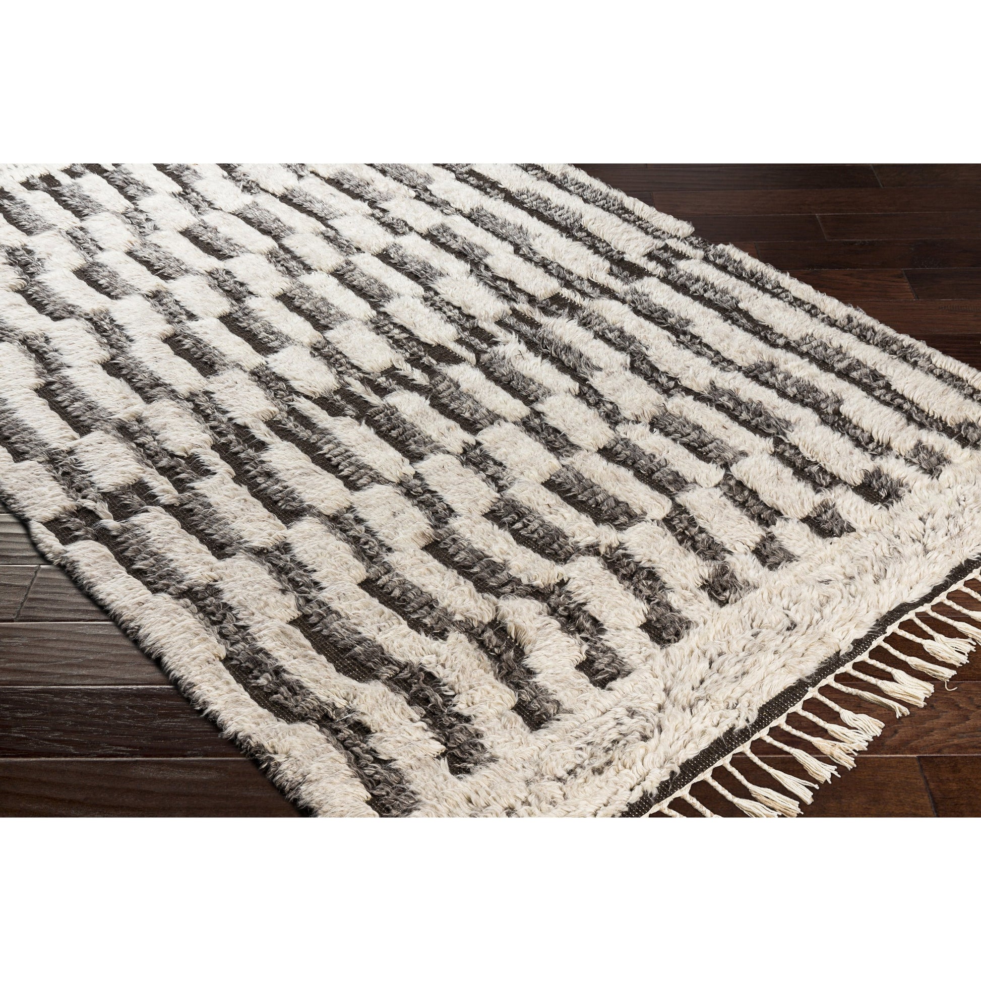 Sahara SAH-2308 Rug by Surya in gray, cream, charcoal, dark brown, navy, blue. Made from 100% wool in a unique style.