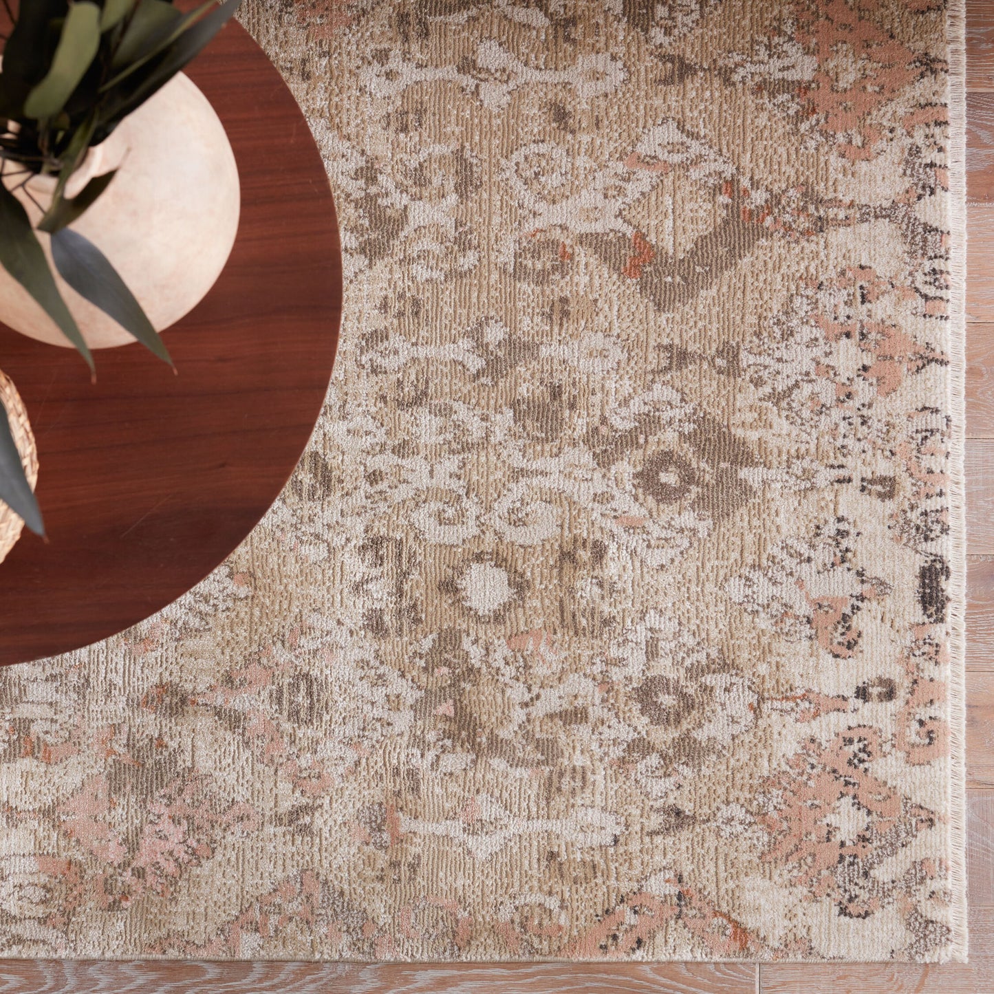 006 SI-1781505,SI-1781506,SI-1781507,SI-1781508,SI-1781509 | Closeup | Sanaa by Nikki Chu SBC01 Rug by Jaipur Living in tan, light pink. Made from 78% polypropylene 22% polyester in a unique style.