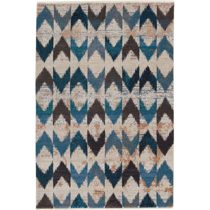 Sanaa by Nikki Chu SBC05 Rug by Jaipur Living. Made from 78% polypropylene 22% polyester in a unique style.