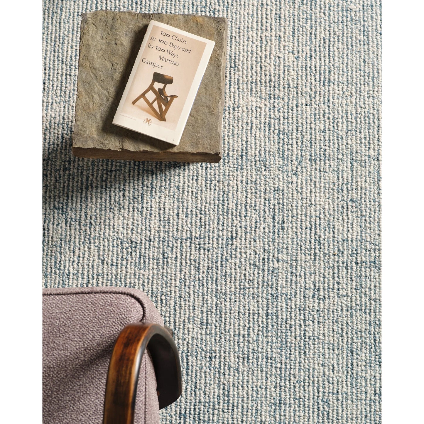 002 SI-2542835,SI-2542836,SI-2542837,SI-2542838,SI-2542839,SI-2542840 | Closeup | Sublime Texture SBL02 Rug by Jaipur Living in blue. Made from 100% wool in a unique style.