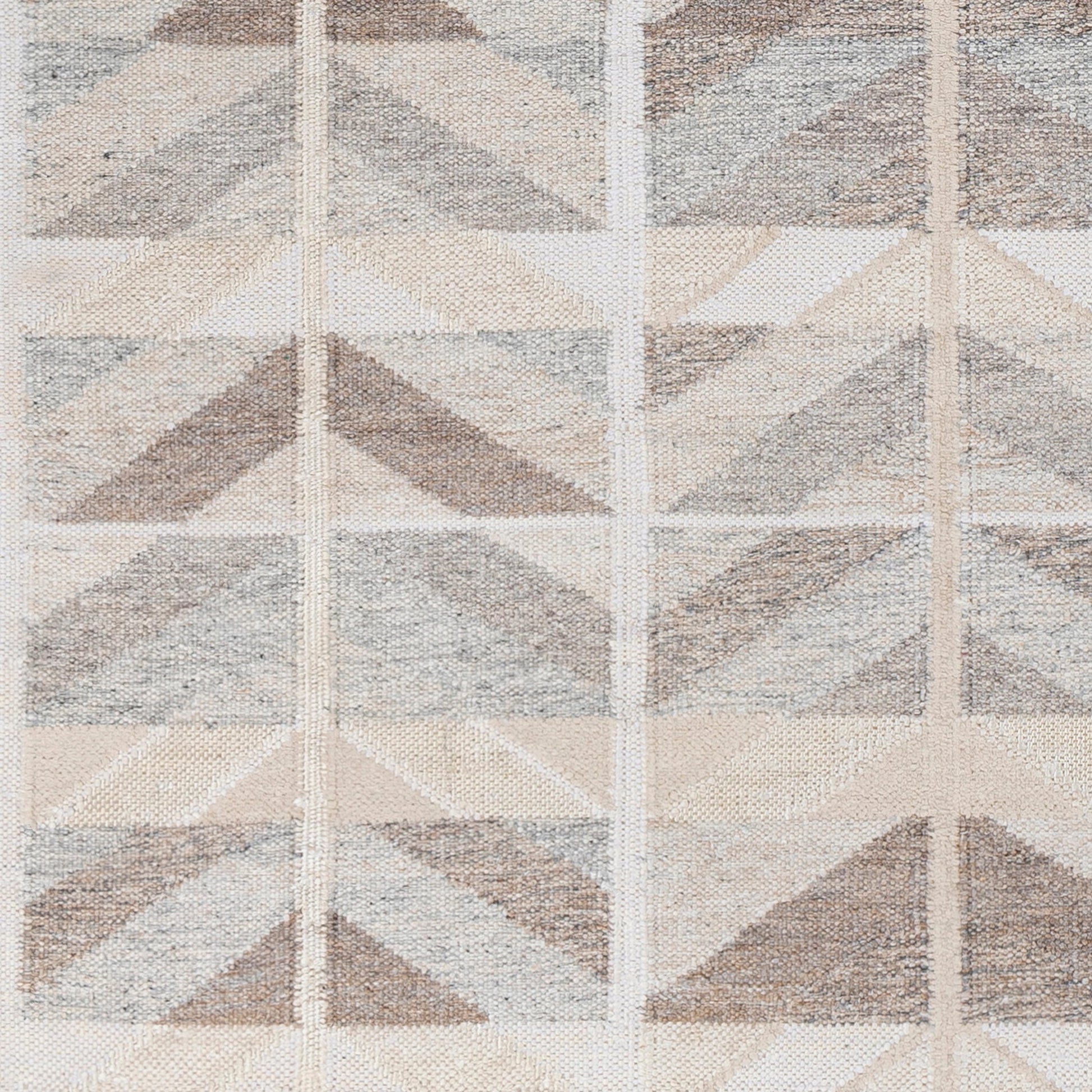Scandi Rug - 27895 by Surya. Made from 55% viscose, 25% wool, 15% acrylic, 5% cotton in a unique style.