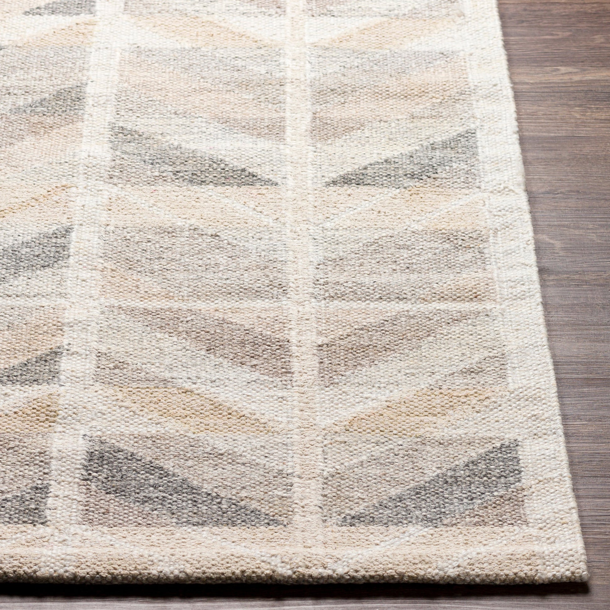 Scandi Rug - 27895 by Surya. Made from 55% viscose, 25% wool, 15% acrylic, 5% cotton in a unique style.