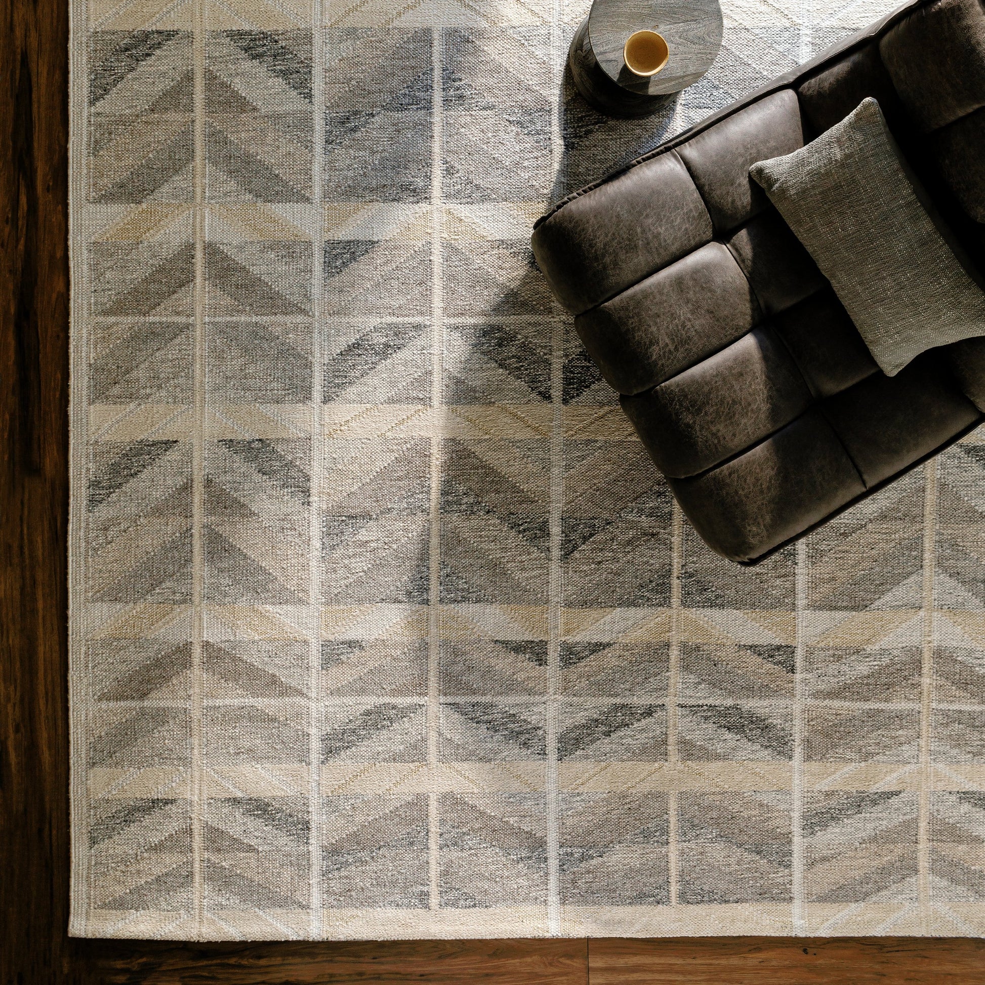 Scandi Rug - 27895 by Surya. Made from 55% viscose, 25% wool, 15% acrylic, 5% cotton in a unique style.