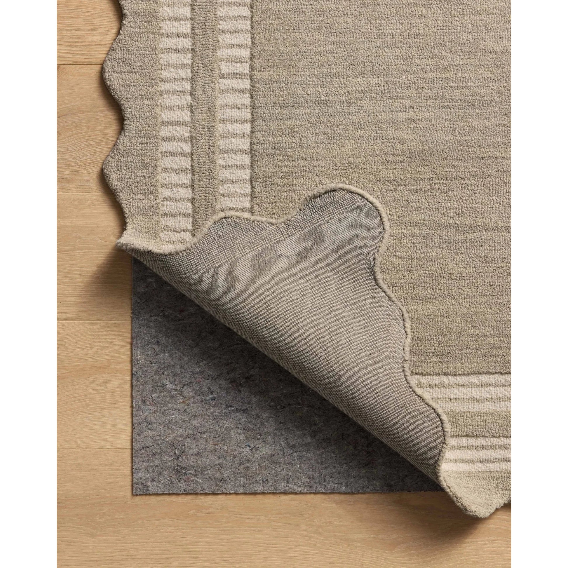 Scottie SCO-01 Rug by Chris Loves Julia x Loloi. Made from 100% wool in a unique style.