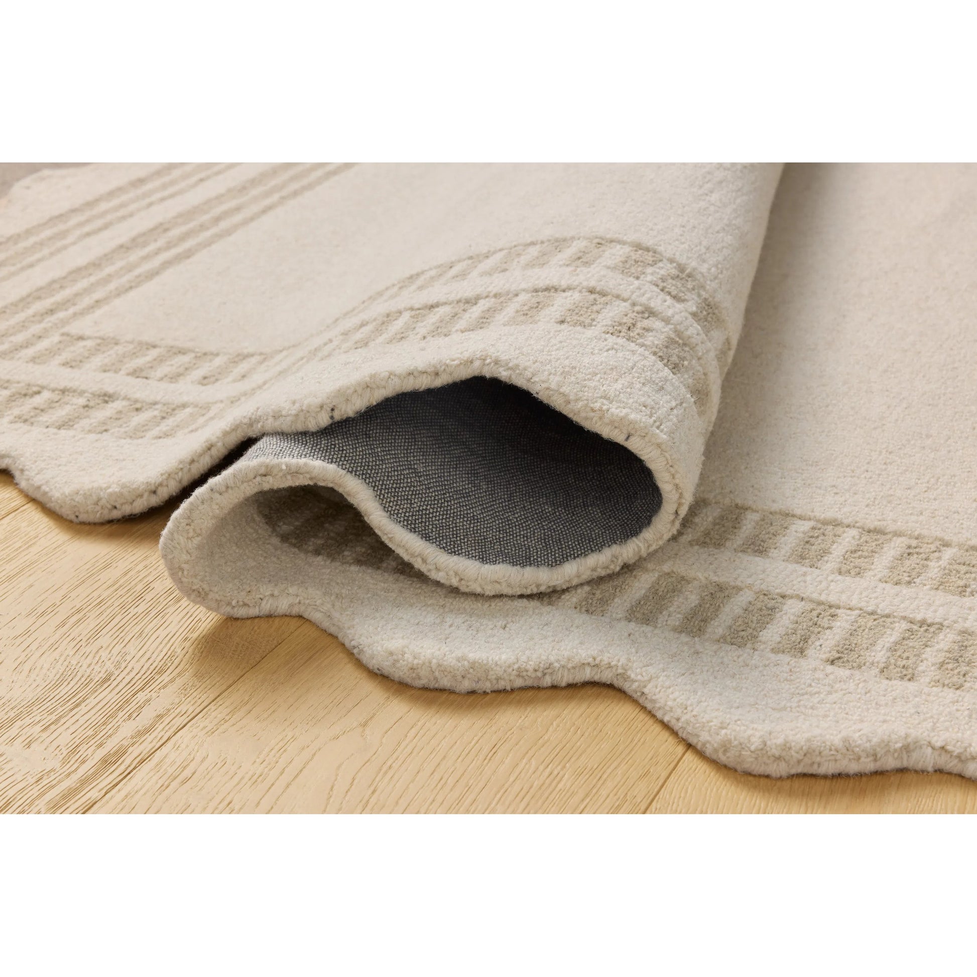 Scottie SCO-01 Rug by Chris Loves Julia x Loloi. Made from 100% wool in a unique style.