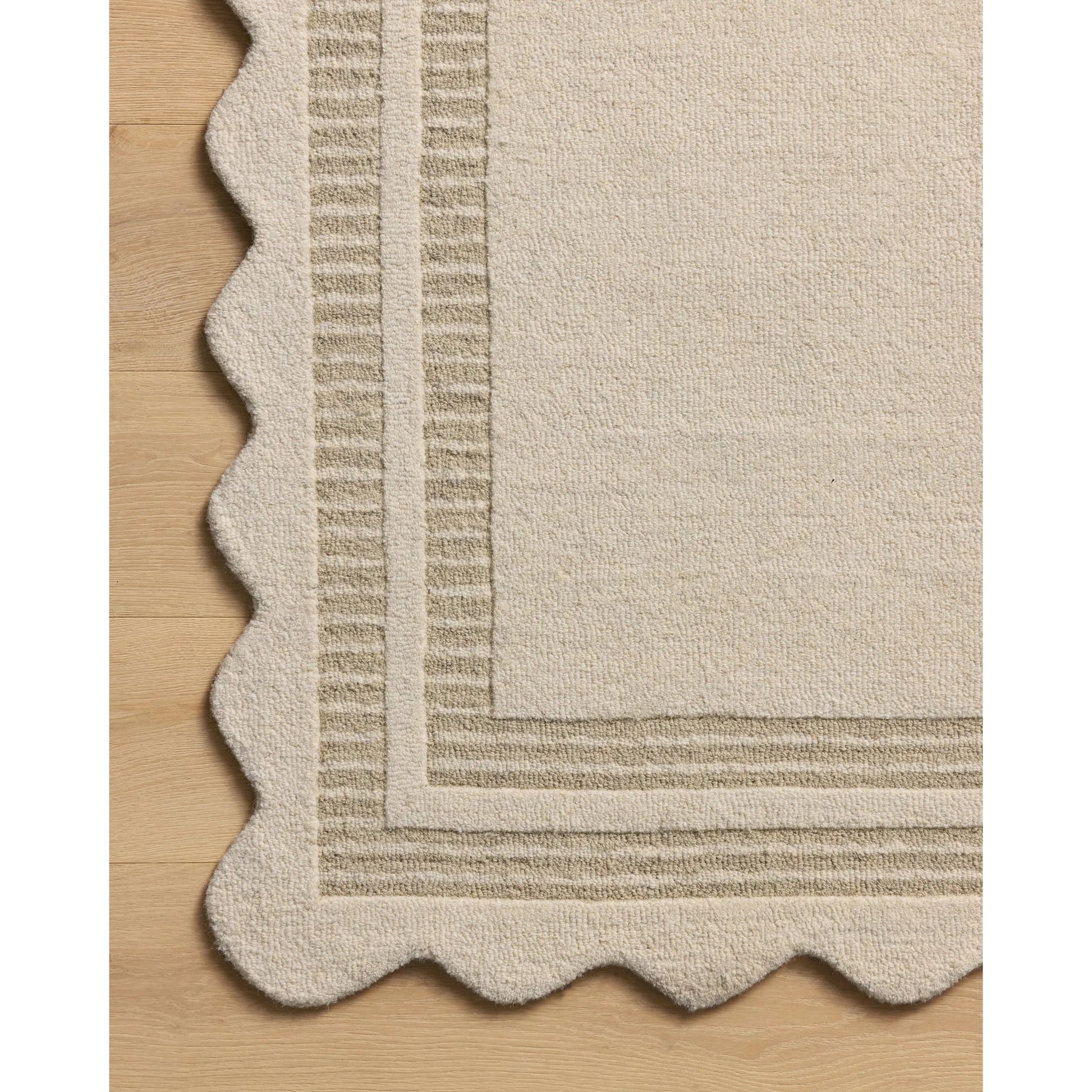 Scottie SCO-01 Rug by Chris Loves Julia x Loloi. Made from 100% wool in a unique style.