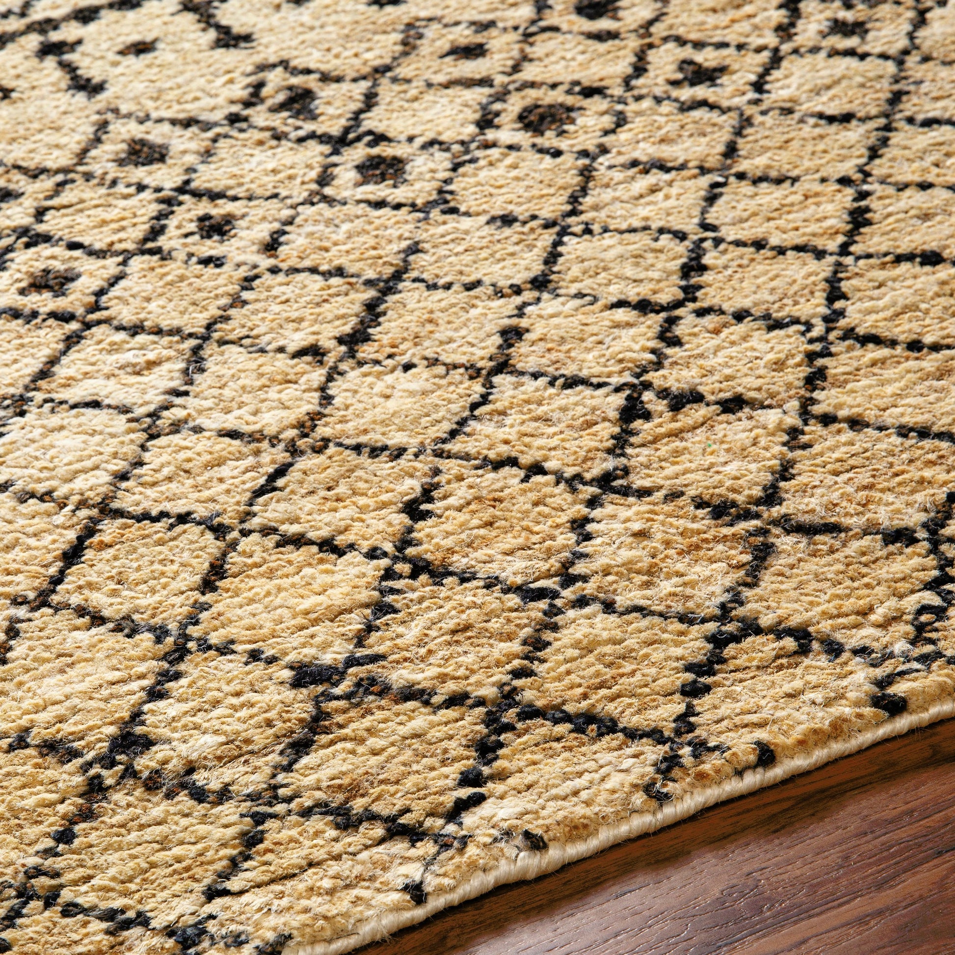 Scarborough SCR-5162 Rug by Surya. Made from main: 100% jute in a unique style.