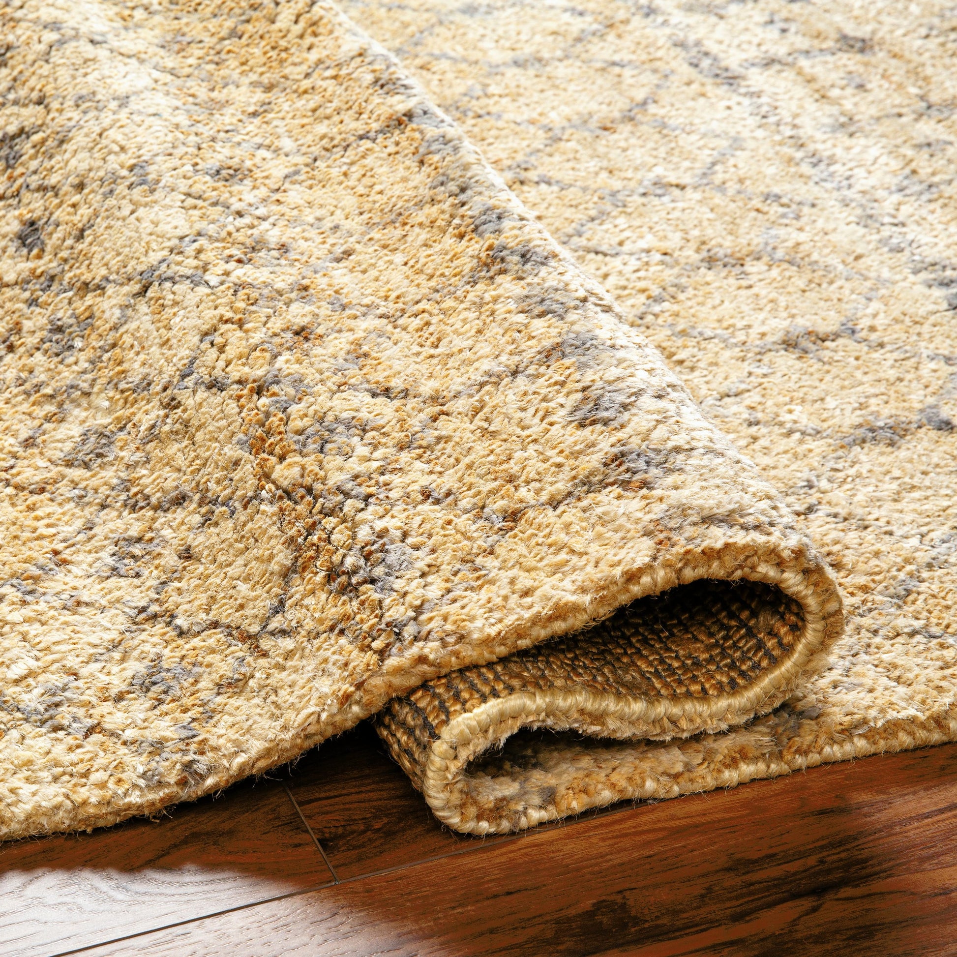 Scarborough SCR-5162 Rug by Surya. Made from main: 100% jute in a unique style.