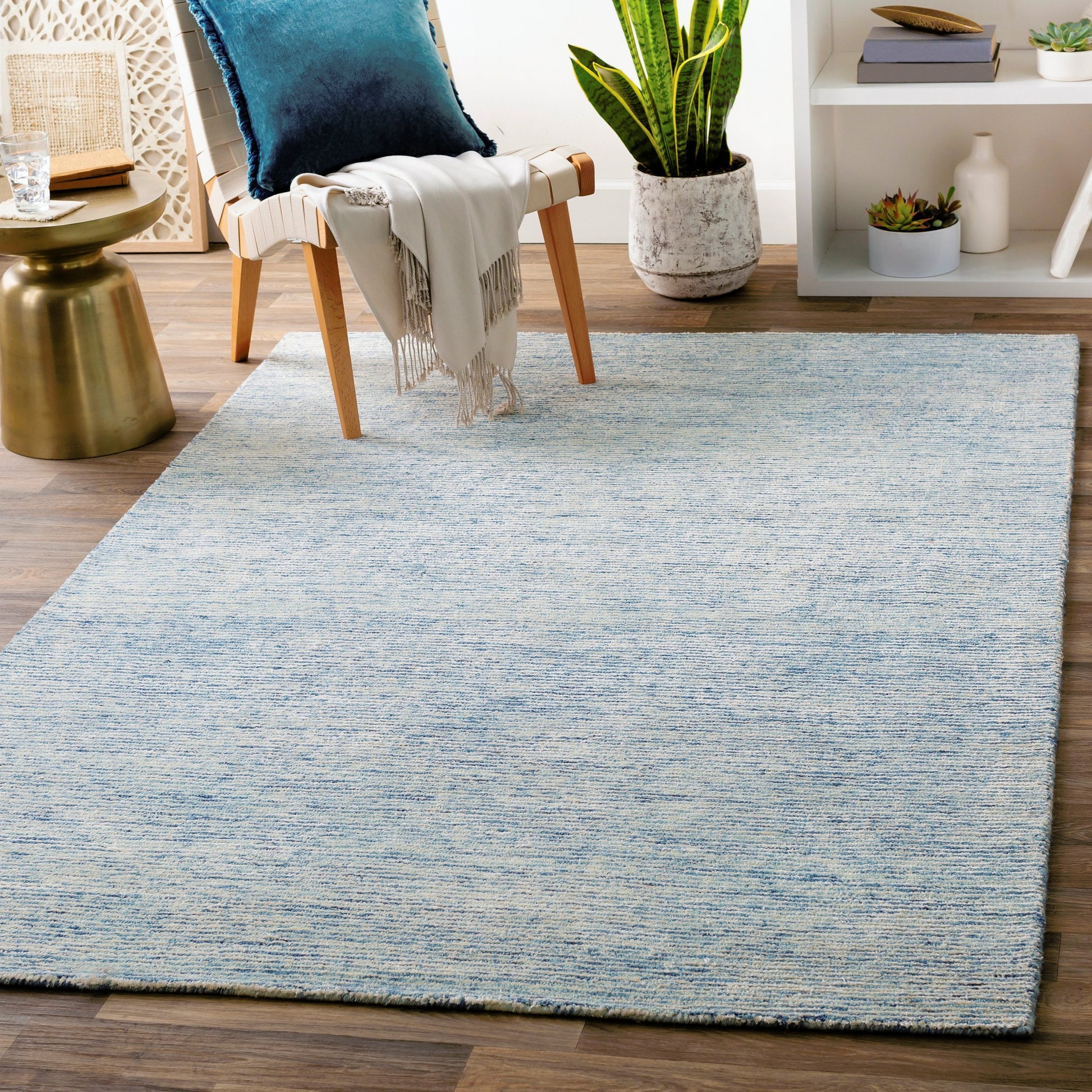 Strada SDA-2301 Rug by Livabliss. Made from 60% wool, 40% viscose in a unique style.