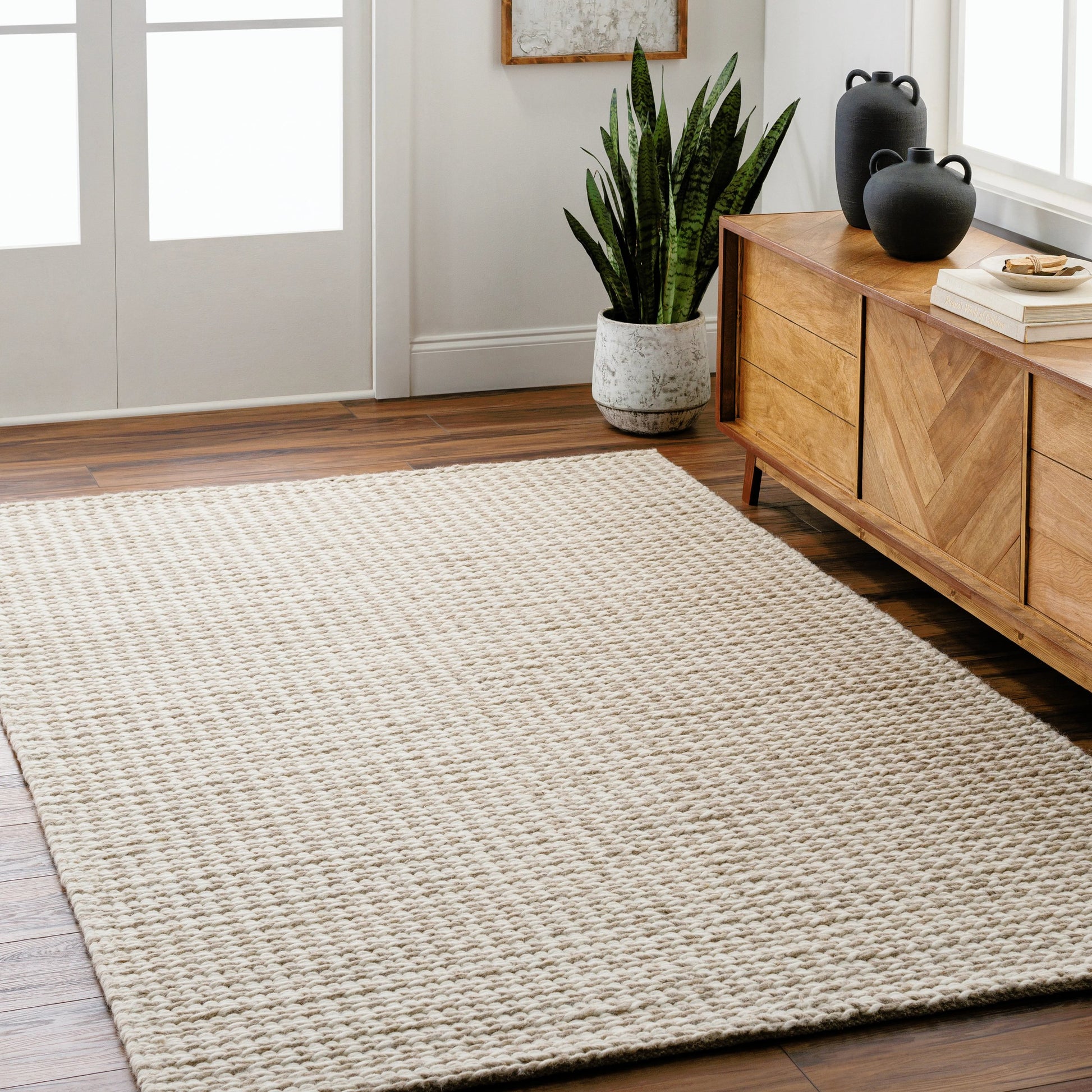 Sundance Rug - 33583 by Livabliss. Made from main: 65% wool, main: 35% polyester in a unique style.