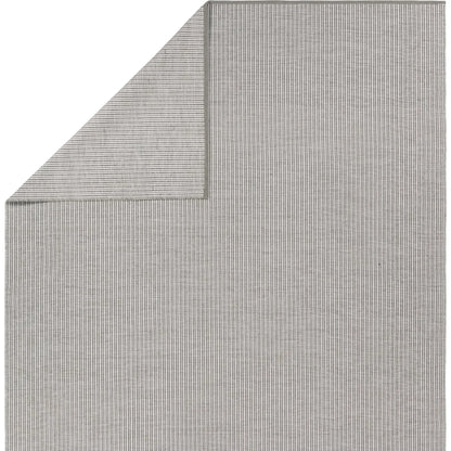 Sacdecer SDR01 Indoor/Outdoor Rug by Jaipur Living in gray, white. Made from 100% pet yarn in a unique style.