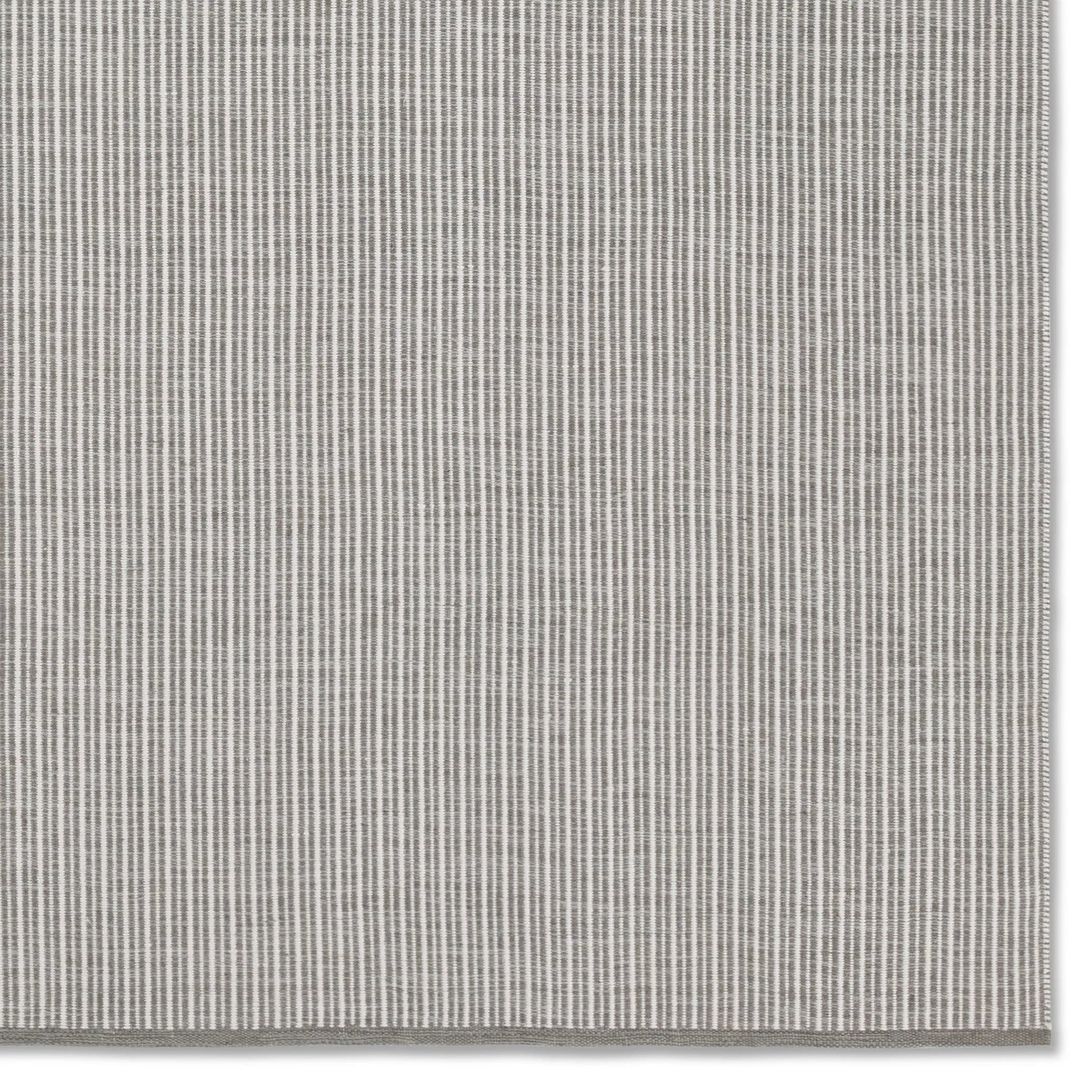 Sacdecer SDR01 Indoor/Outdoor Rug by Jaipur Living in gray, white. Made from 100% pet yarn in a unique style.