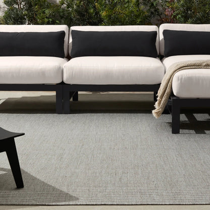 Sacdecer SDR01 Indoor/Outdoor Rug by Jaipur Living in gray, white. Made from 100% pet yarn in a unique style.