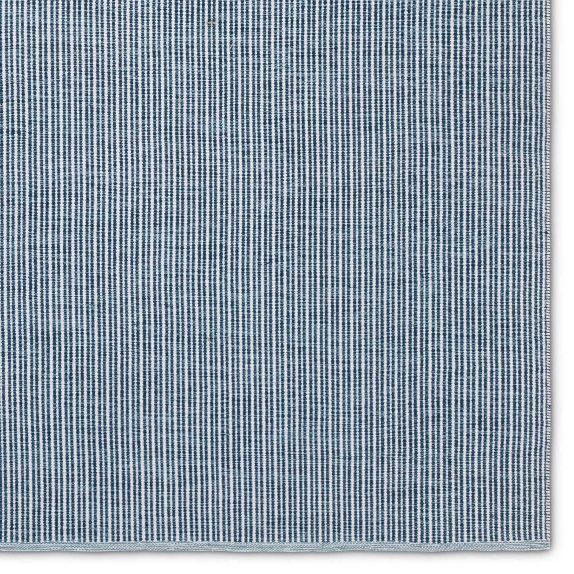Sacdecer SDR02 Indoor/Outdoor Rug by Jaipur Living in blue, white. Made from 100% pet yarn in a unique style.