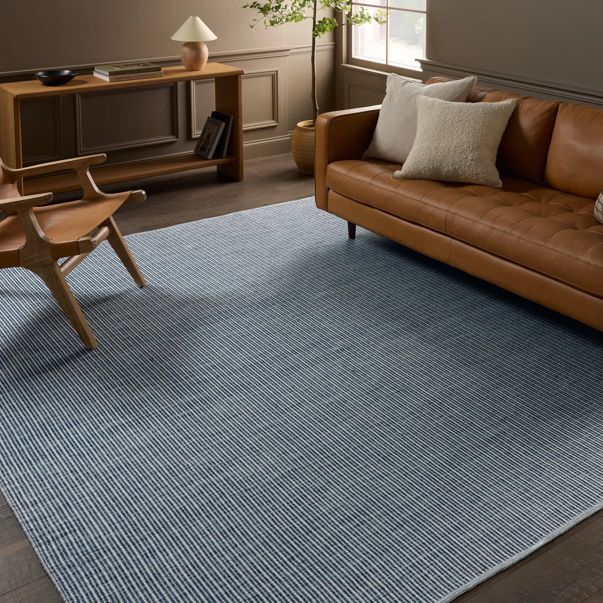 Sacdecer SDR02 Indoor/Outdoor Rug by Jaipur Living in blue, white. Made from 100% pet yarn in a unique style.