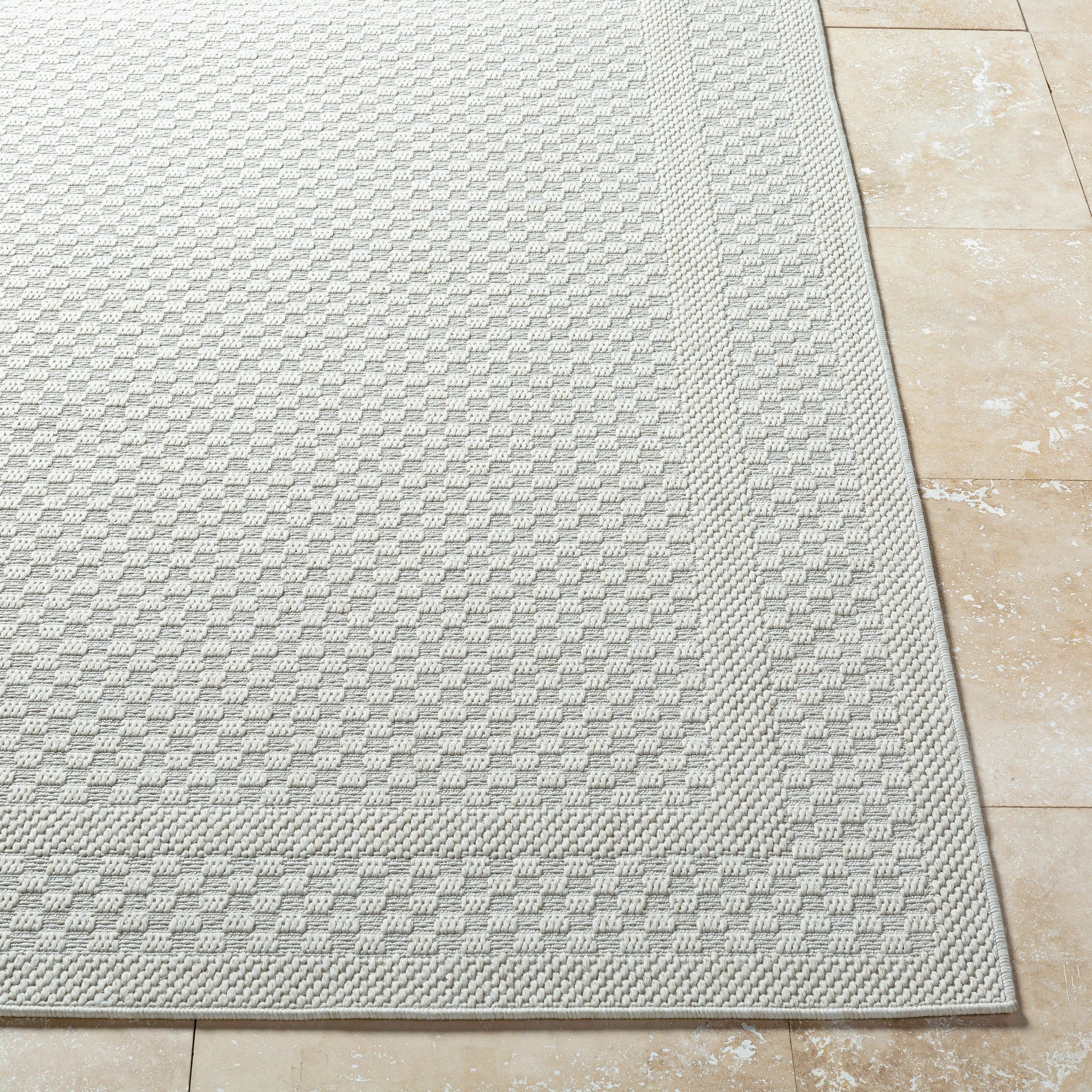 Sandra Rug - 529711 by Livabliss in light silver, sterling grey. Made from polypropylene in a unique style.