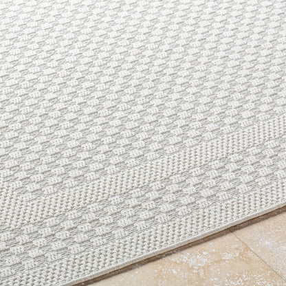 Sandra Rug - 529711 by Livabliss in light silver, sterling grey. Made from polypropylene in a unique style.