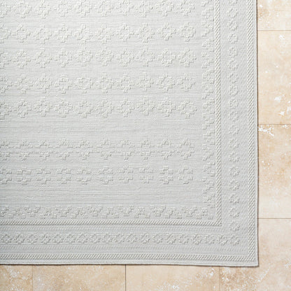 Sandra Rug - 529762 by Livabliss in light silver, silver. Made from polypropylene in a unique style.