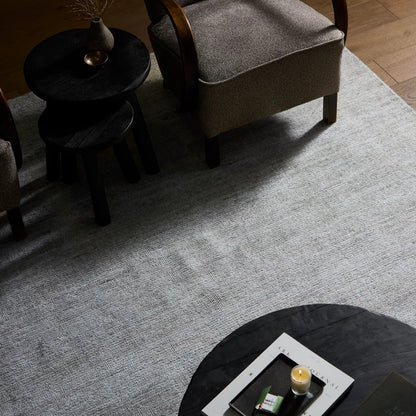 Soft Horizon SFH02 Rug by Jaipur Living in gray. Made from 60% bamboo silk 40% wool in a unique style.