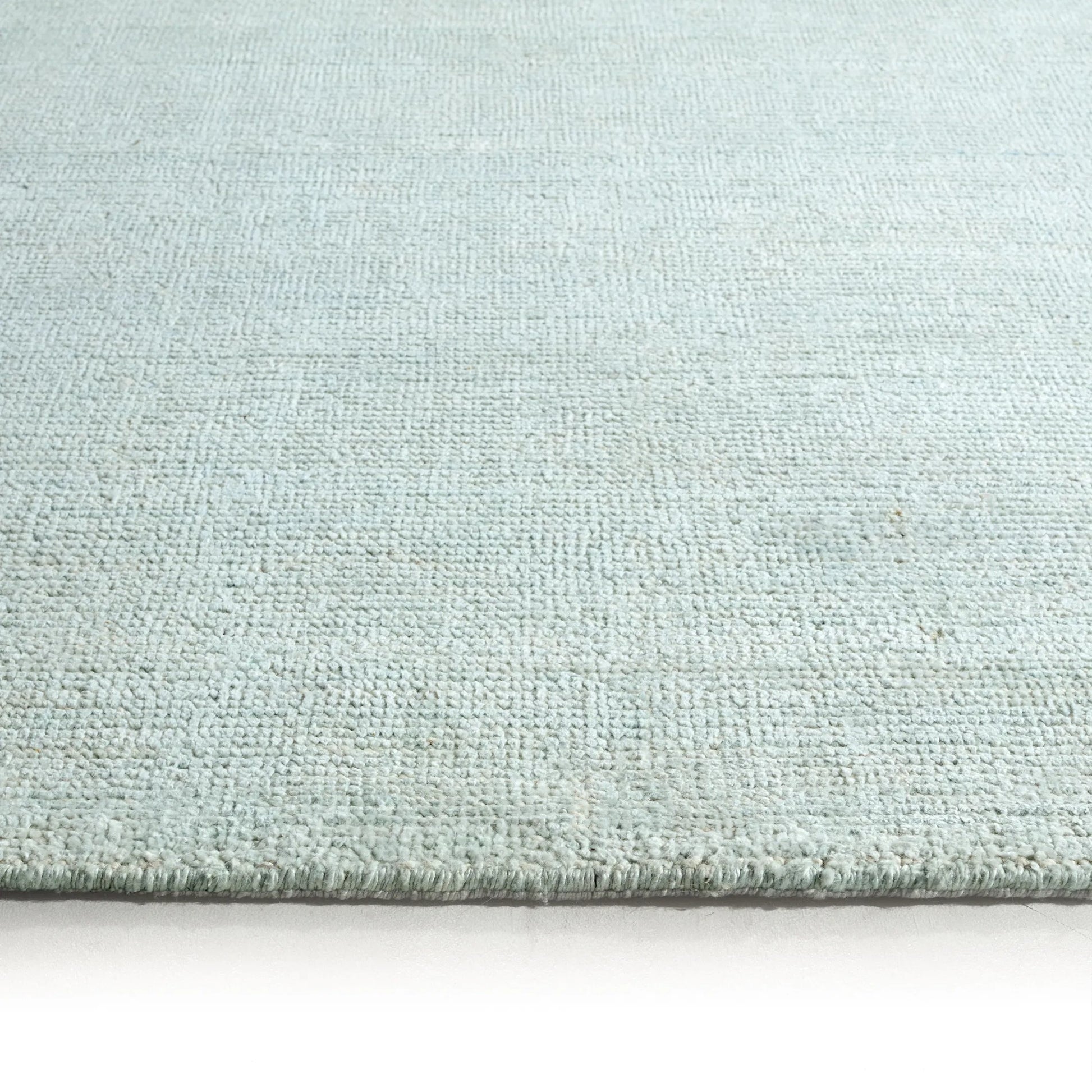 Soft Horizon SFH03 Rug by Jaipur Living in ivory, white, gray. Made from 60% bamboo silk 40% wool in a unique style.