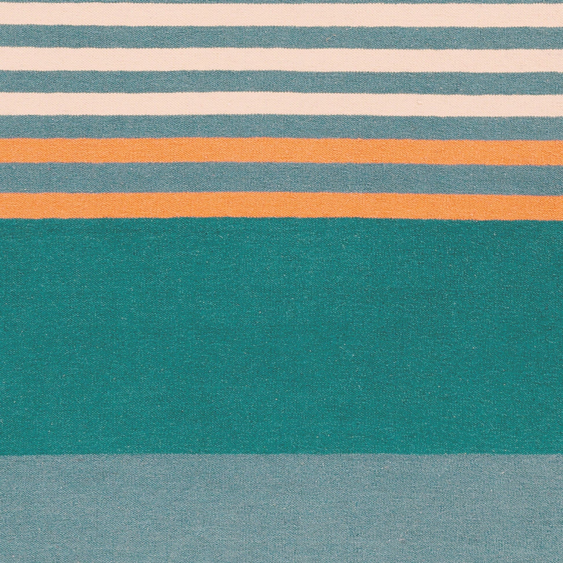 Sheffield Market Rug - 743 by Surya. Made from 100% wool in a unique style.