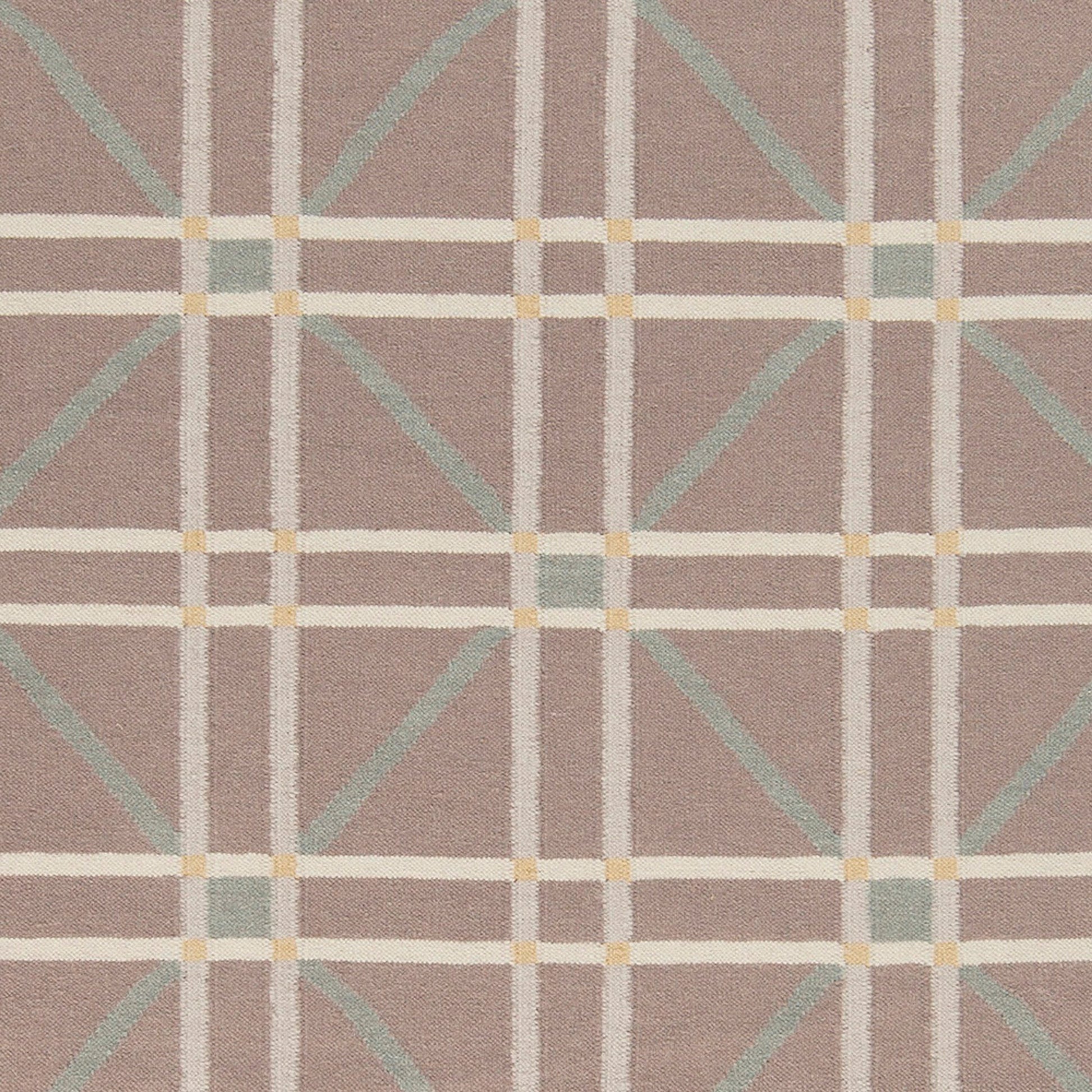 Sheffield Market Rug - 819 by Surya. Made from 100% wool in a unique style.