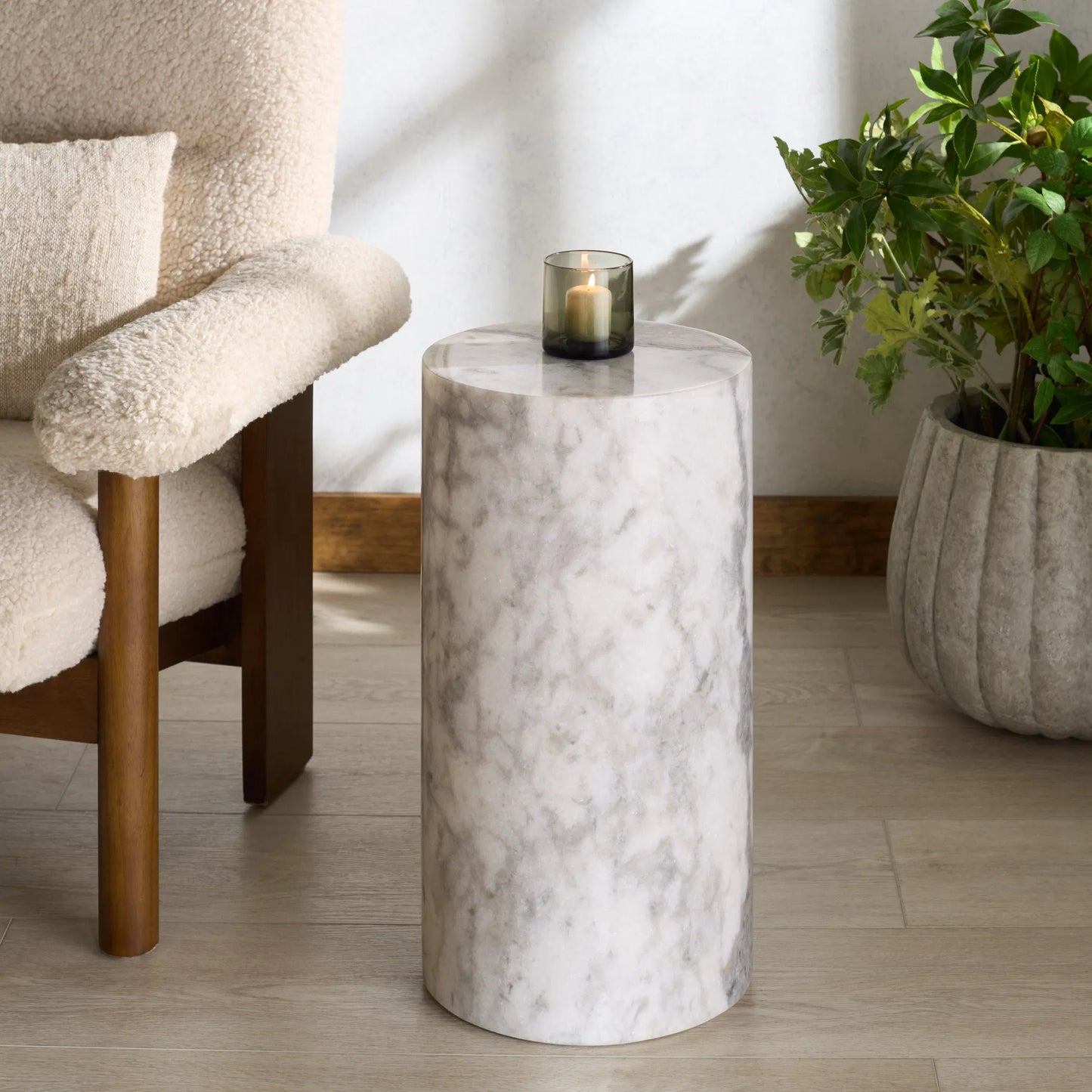 006 SI-2454258 | Lifestyle | Rota Round Drink Table by HedgeApple Essentials. Made from marble in a modern style.