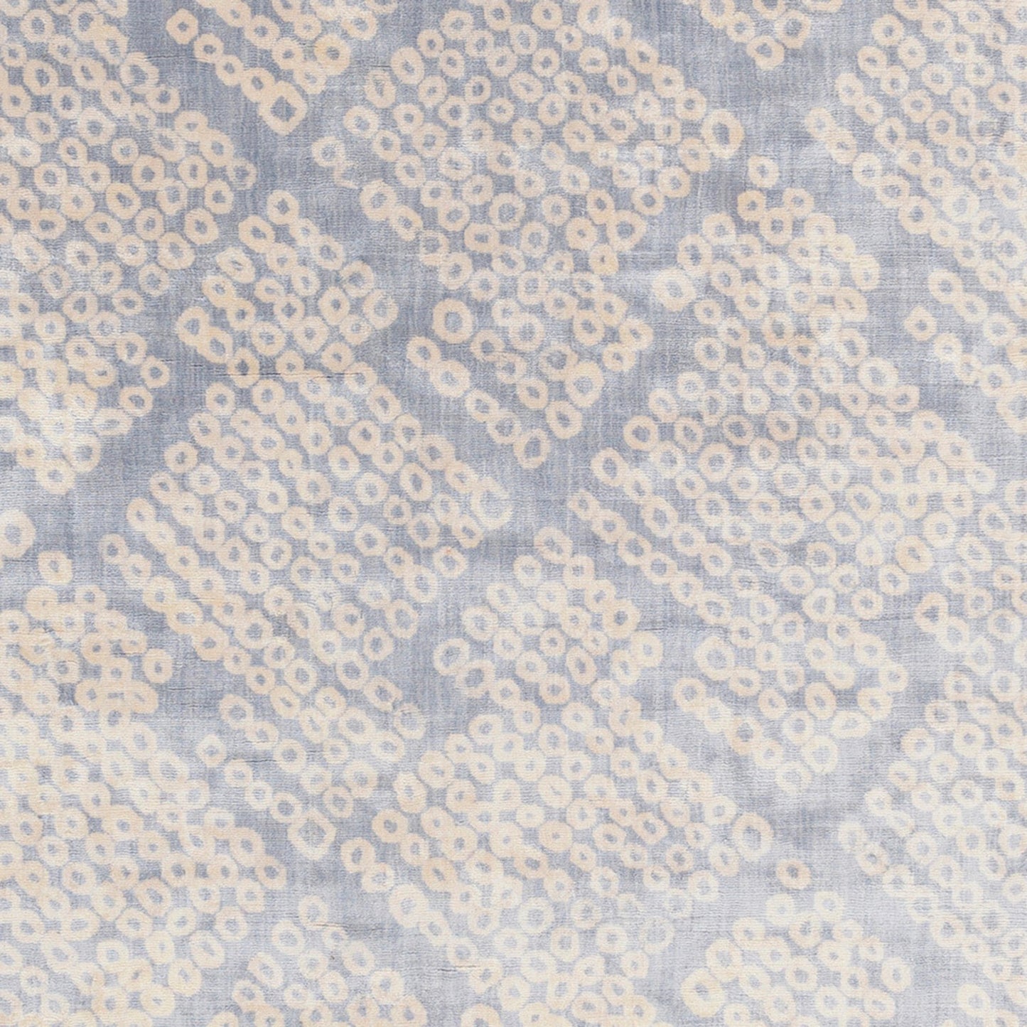 004 61307-24779,61307-24782 | Closeup | Shibori Rug - 12653 by Surya. Made from 100% viscose in a unique style.