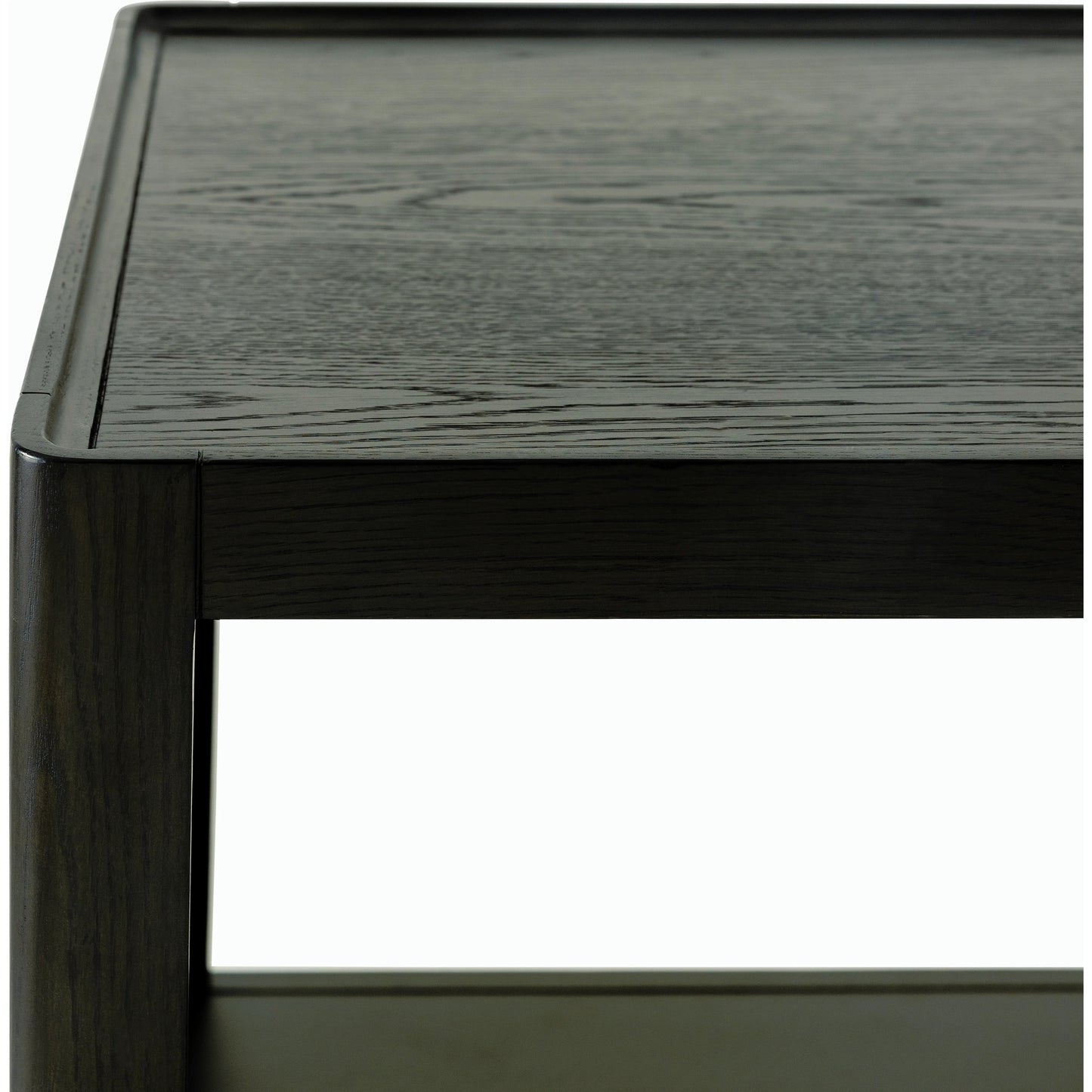 005 SI-2133353 | Closeup | Shaye End Table by Surya. Made from top: wood veneer, manufactured wood, base: oak in a modern style.