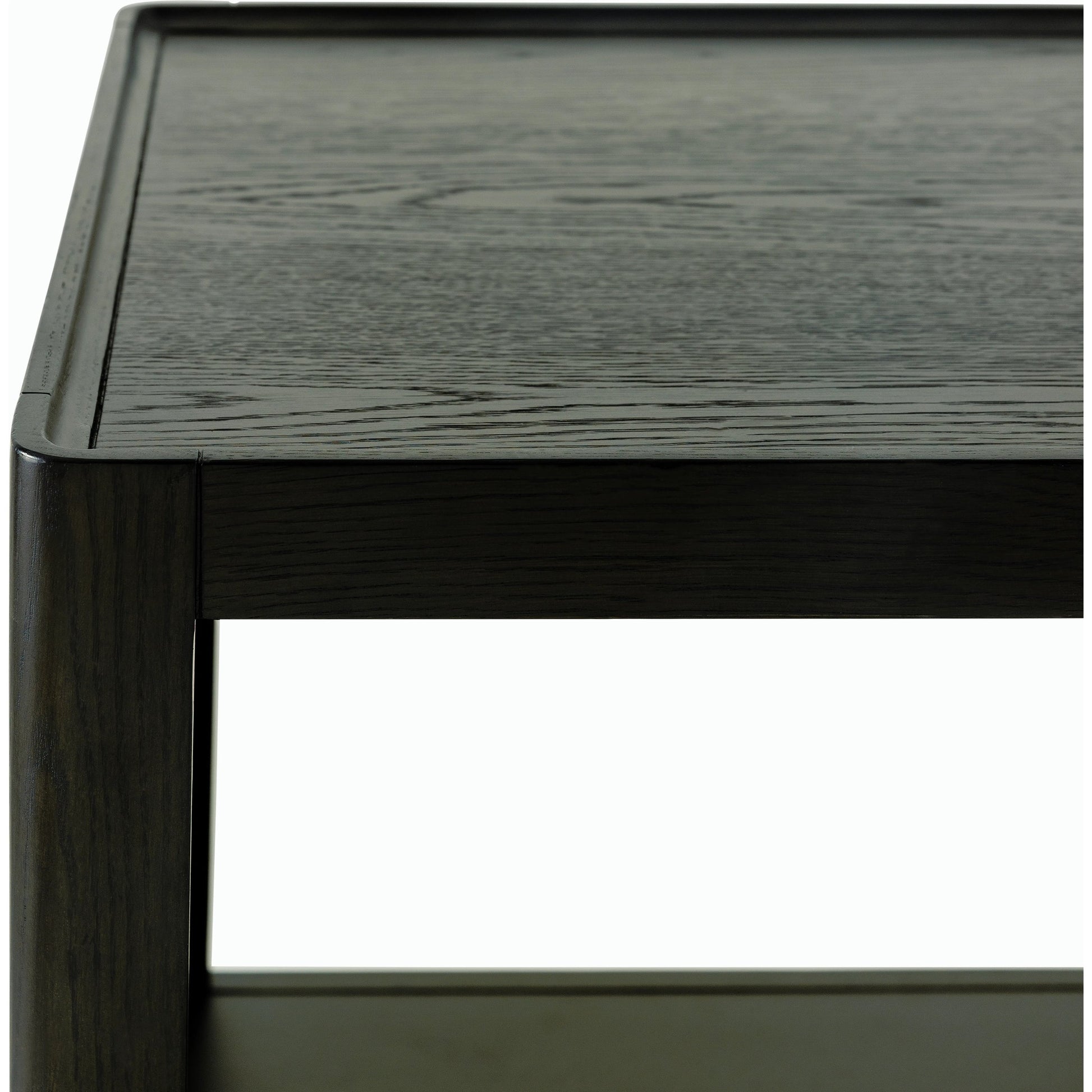 Shaye End Table by Surya. Made from top: wood veneer, manufactured wood, base: oak in a modern style.