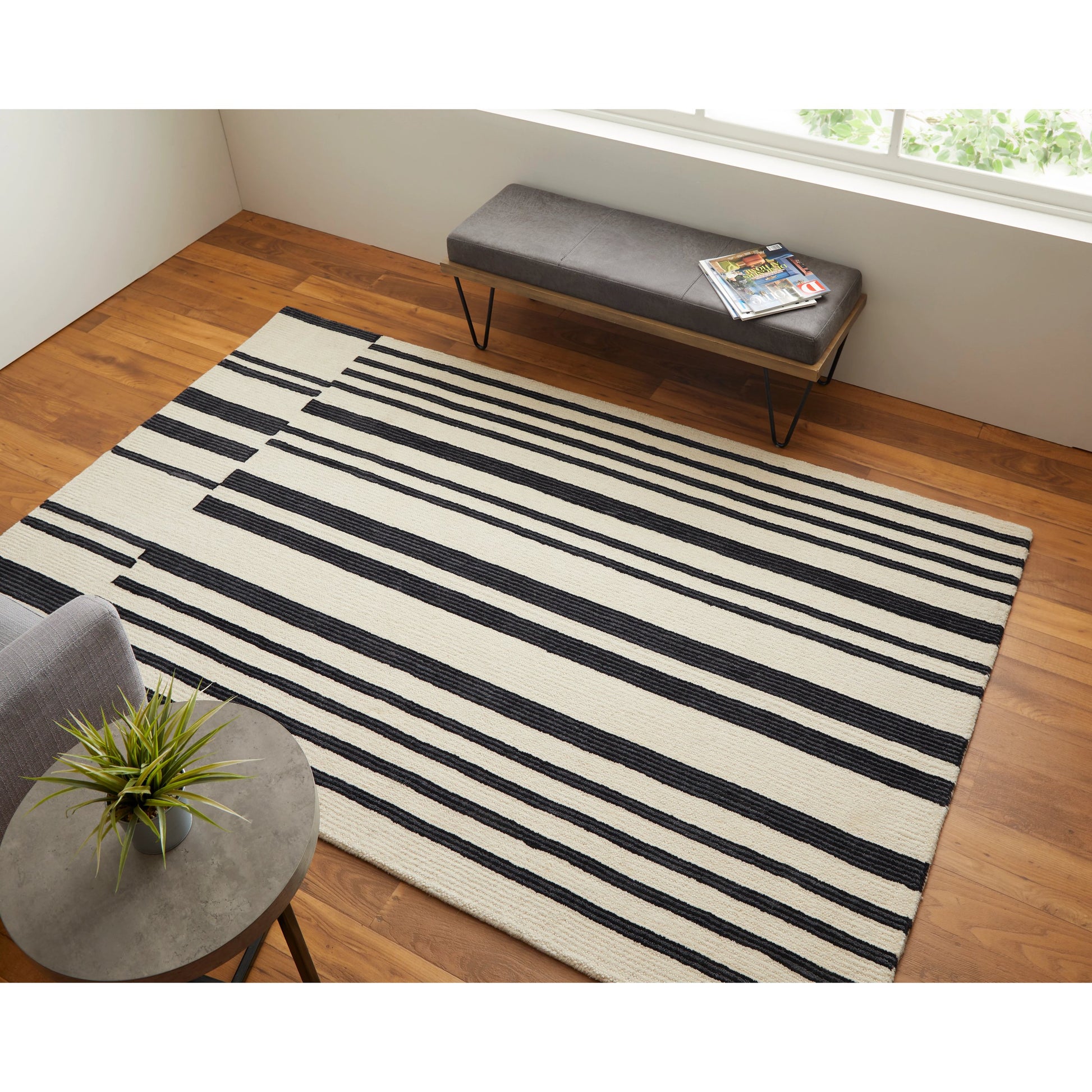 Maguire Transitional Rug - 8901F by Feizy in ivory, black. Made from wool, nylon in a unique style.