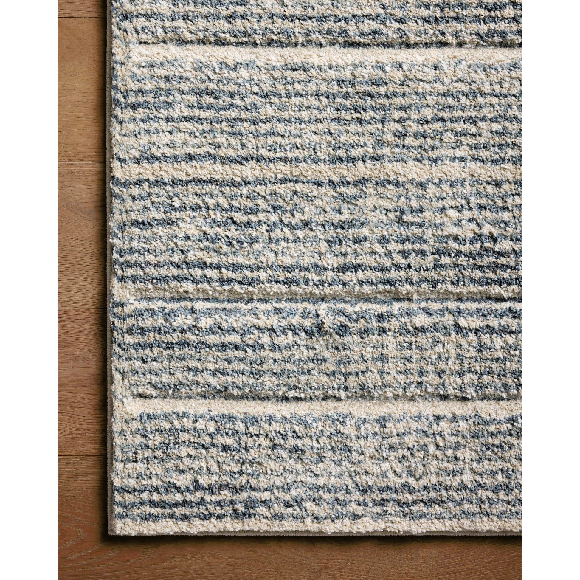 Silas SLA-03 Rug by Loloi. Made from 100% polypropylene in a unique style.