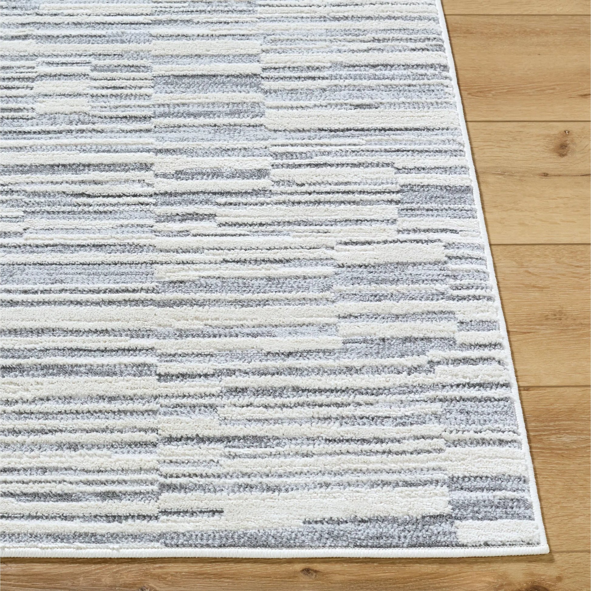 Siyah Rug - 537438 by Livabliss in light silver, metallic - silver, silver, ash, prairie dust. Made from polyester, polypropylene in a unique style.