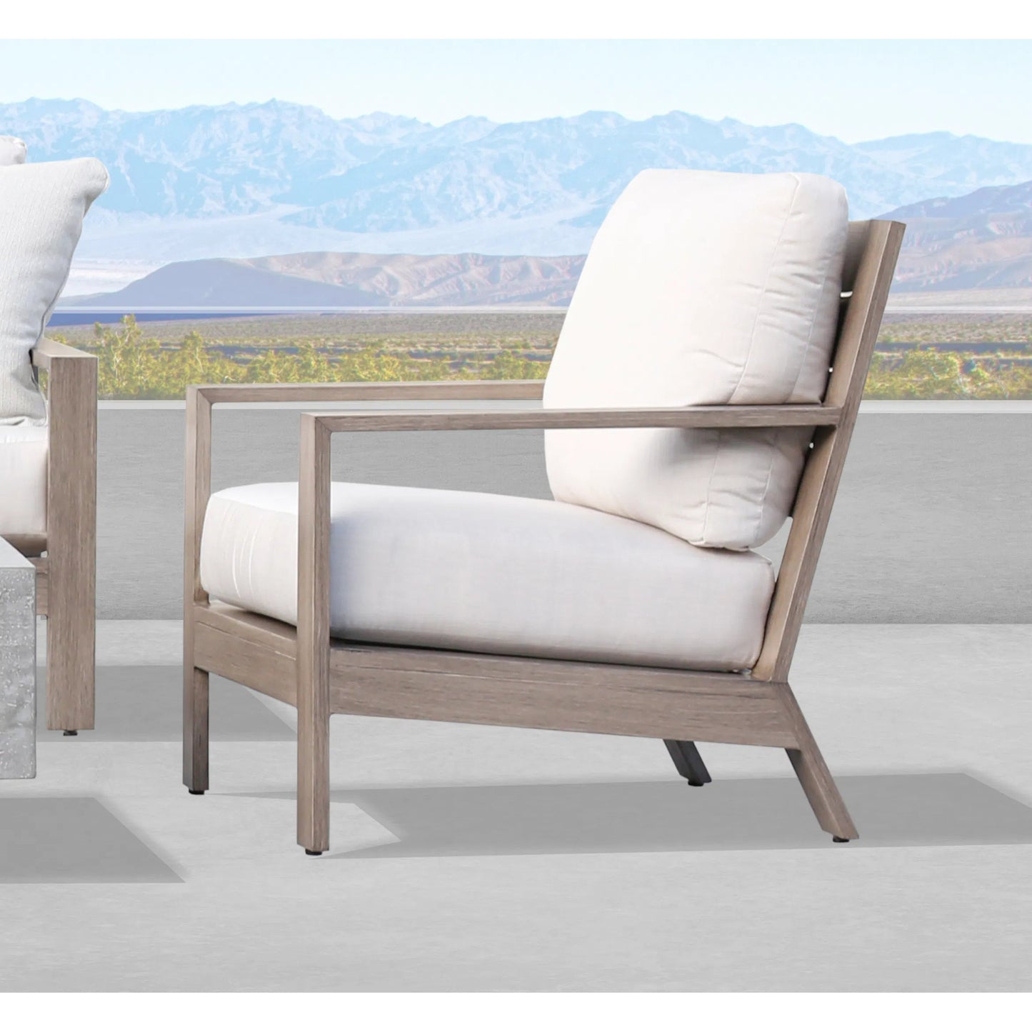 008 SI-2166948 | Lifestyle | Laguna Outdoor Club Chair by Sunset West in driftwood. Made from aluminum in a modern style.