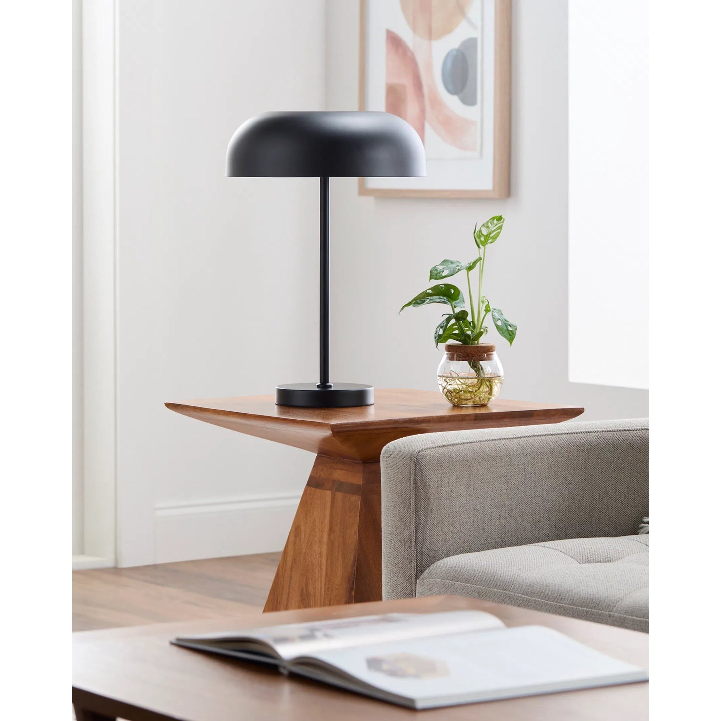 006 SI-2245956 | Lifestyle | Sukimina Accent Table Lamp by Livabliss. Made from iron, metal in a eclectic & global style.