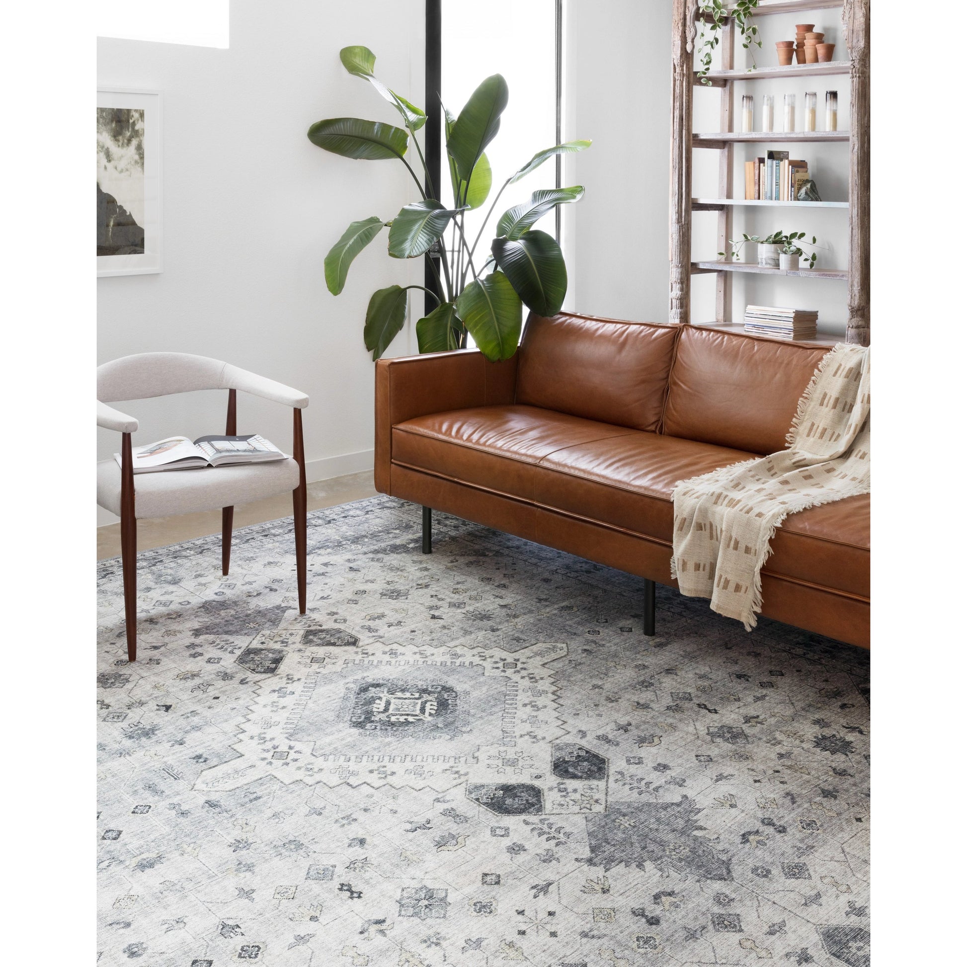 Skye SKY-02 Rug by Loloi. Made from 100% polyester in a traditional style.