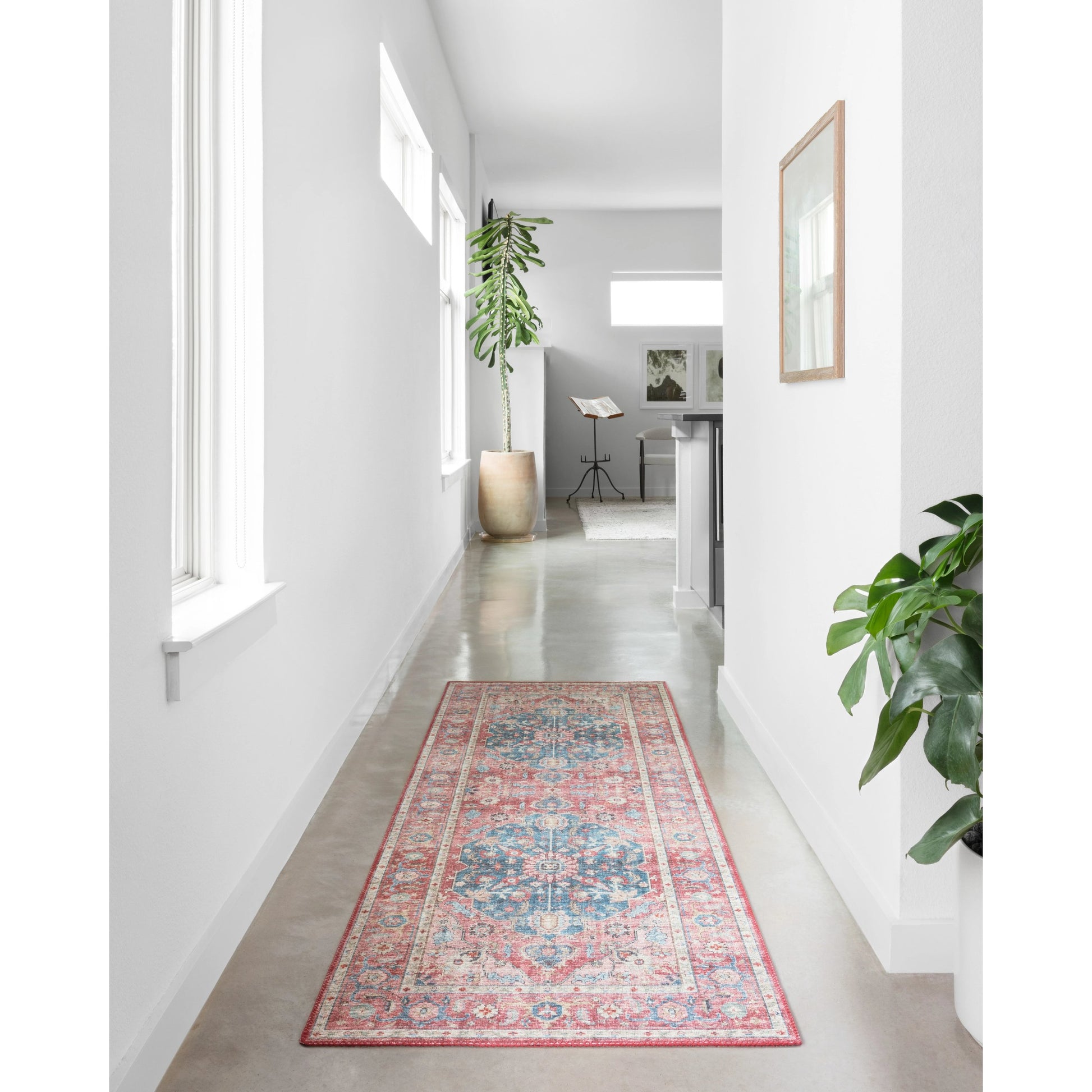 Skye SKY-05 Rug by Loloi in brick, ocean. Made from 100% polyester in a traditional style.