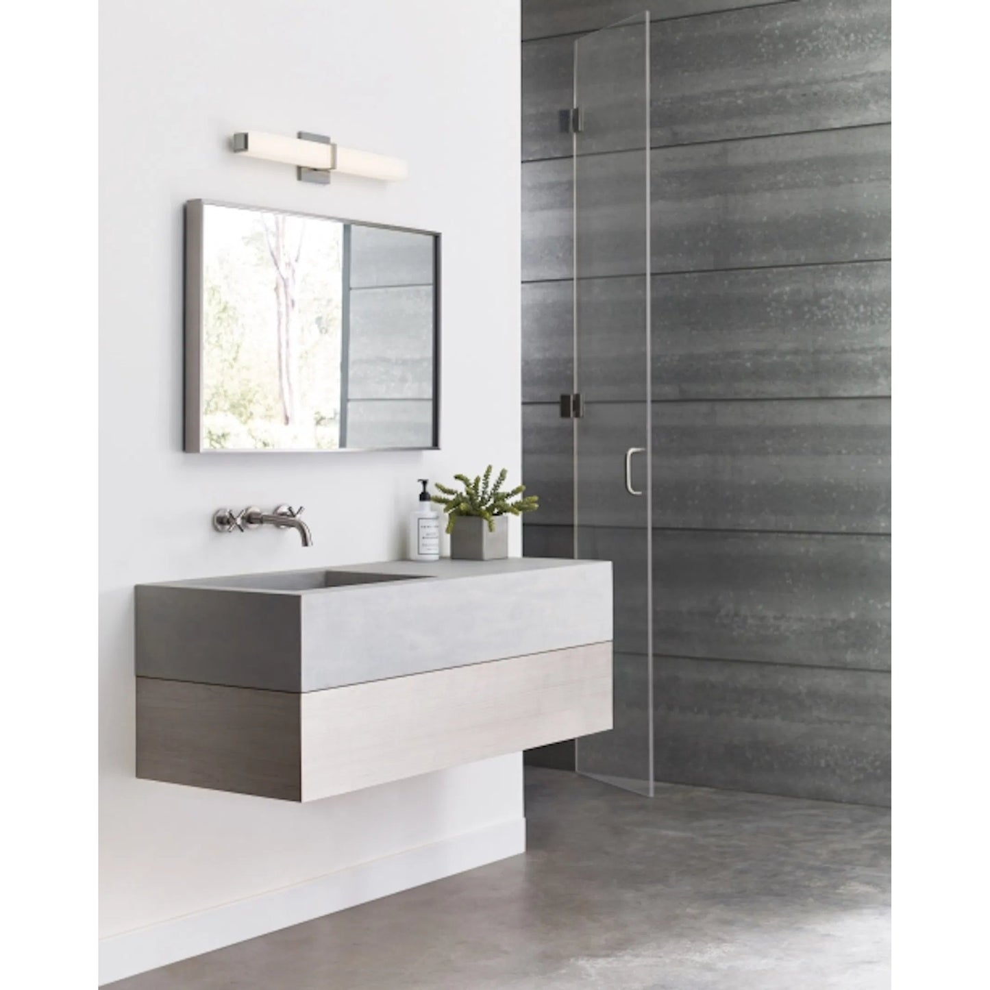 007 SR-807866,SR-807867 | Unknown | Metro Bath by Tech Lighting in chrome. Made from unique in a modern style.