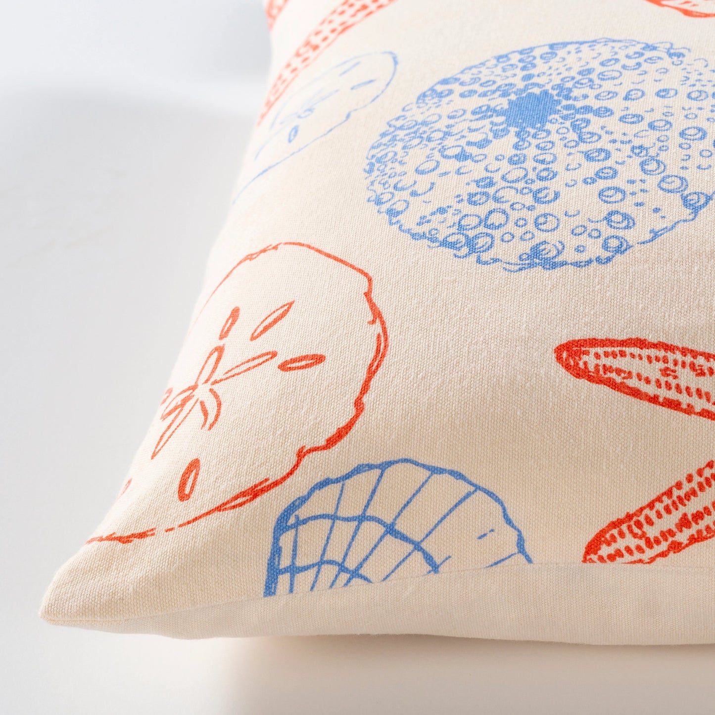 002 SI-1890383,SI-1890384 | Closeup | Sea Life Pillow - 19624 by Surya in cream, coral, sky blue. Made from 100% cotton in a coastal style.